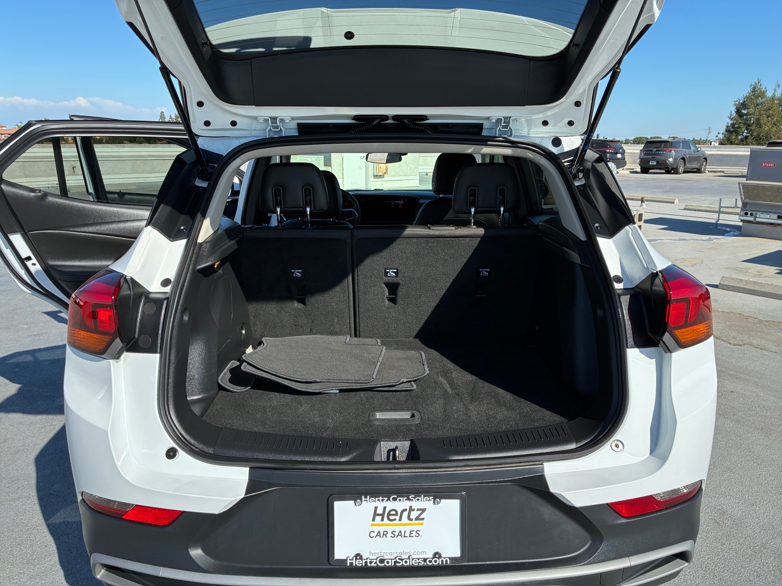 Thumbnail: 2025 Buick Encore GX - 6