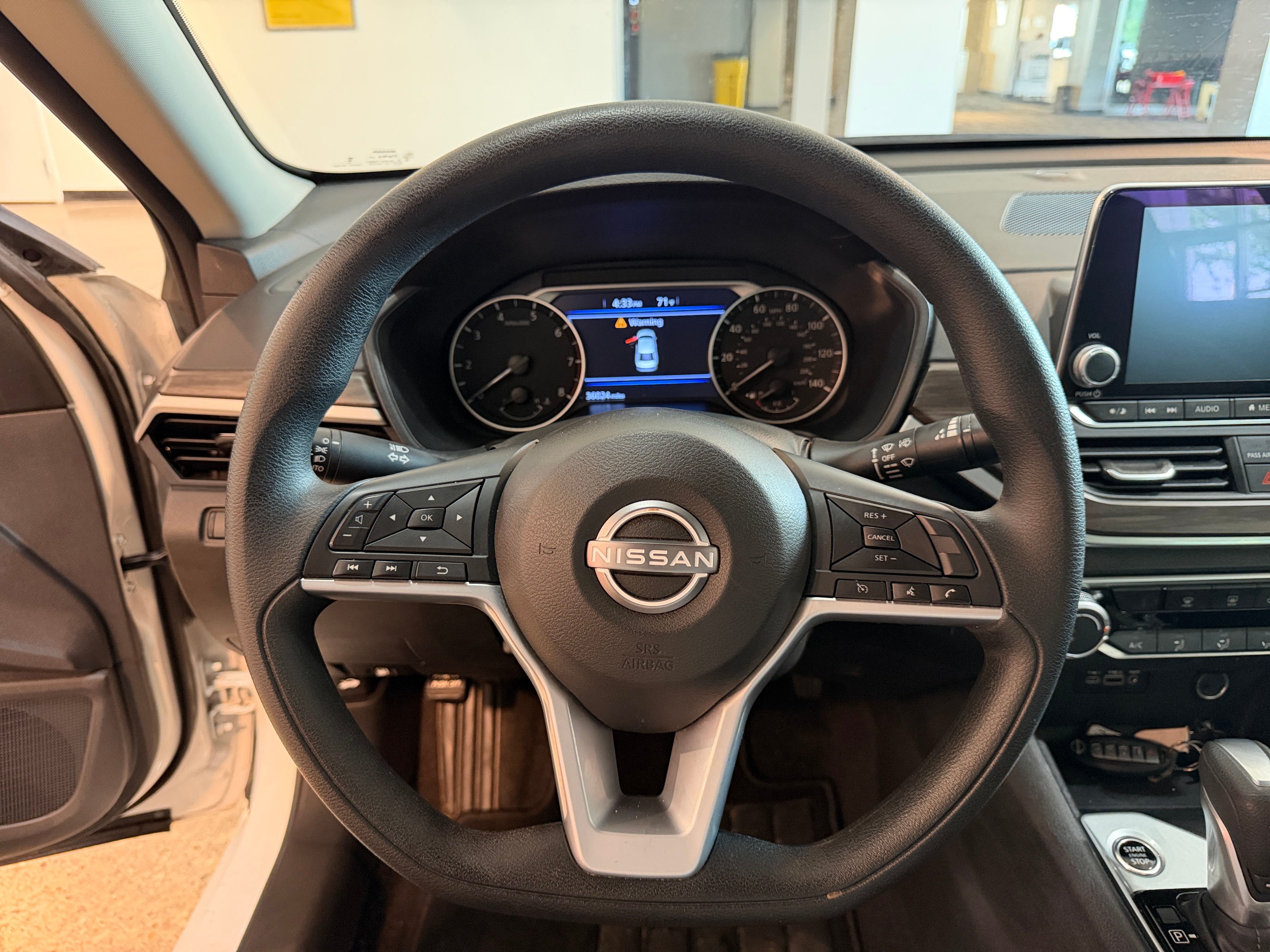 Thumbnail: 2025 Nissan Altima - 5
