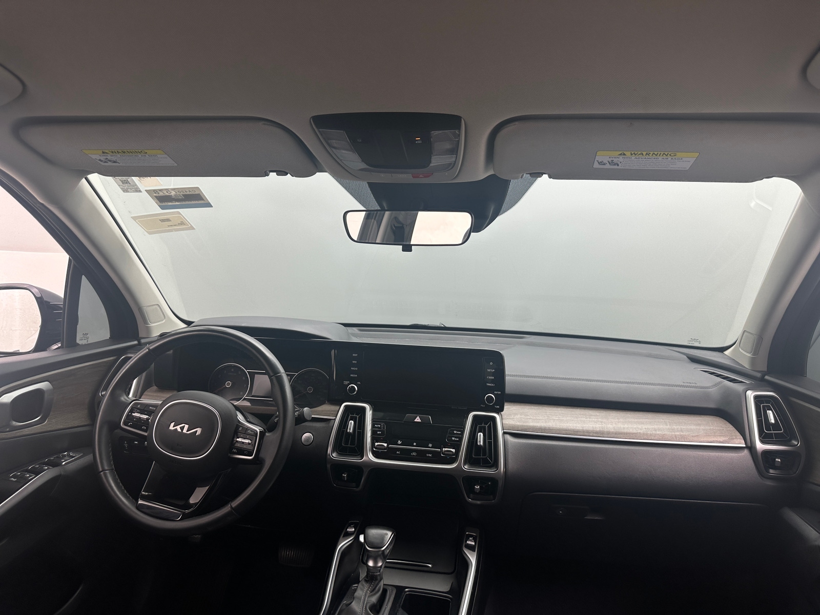 Thumbnail: 2022 Kia Sorento - 2