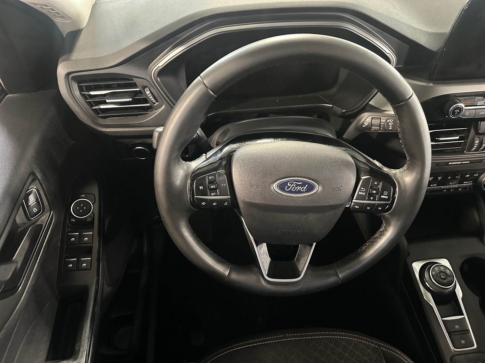 Thumbnail: 2024 Ford Escape - 5