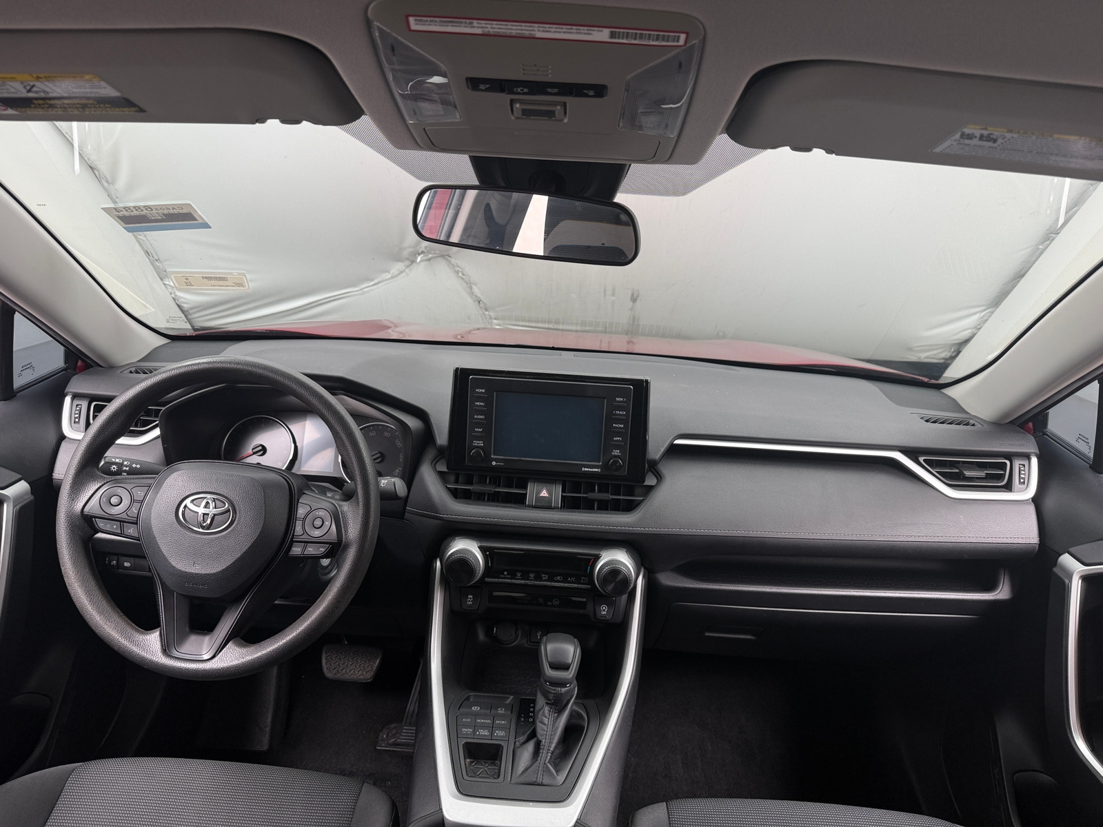 Thumbnail: 2020 Toyota RAV4 - 3