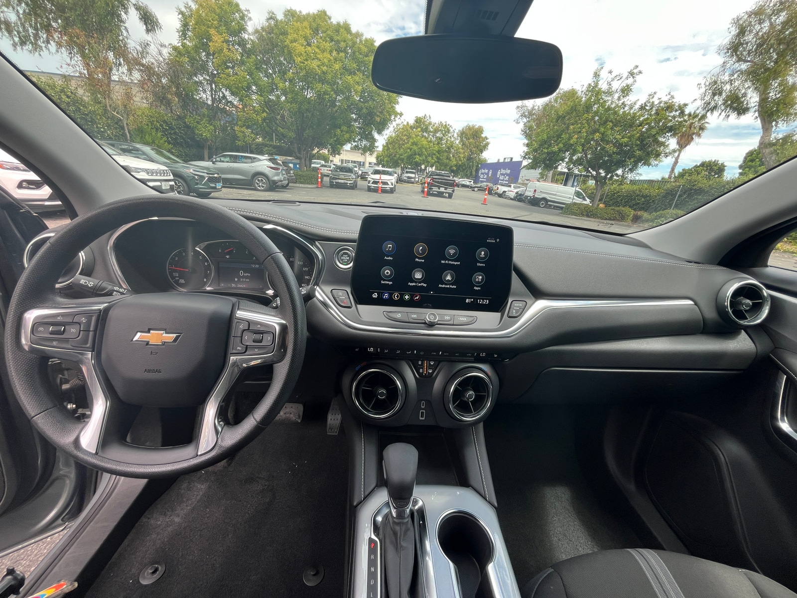 Thumbnail: 2025 Chevrolet Blazer - 2