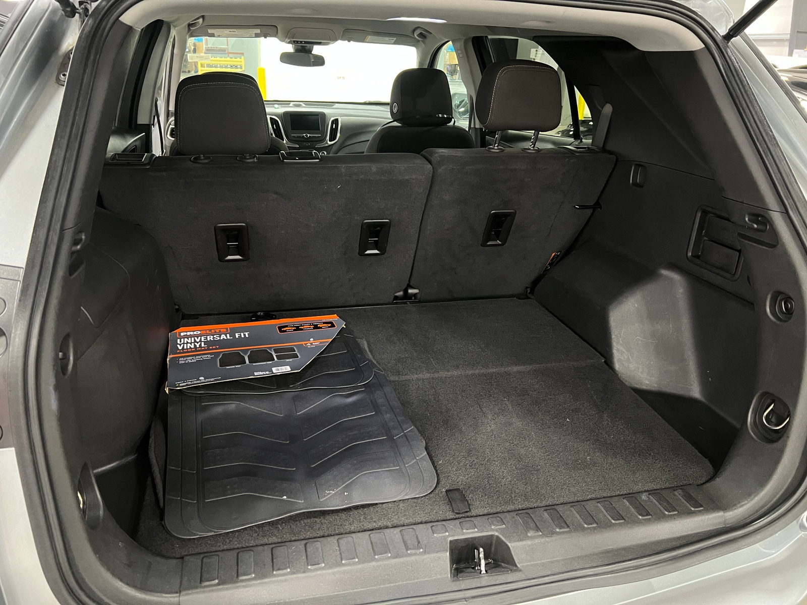 Thumbnail: 2023 Chevrolet Equinox - 7