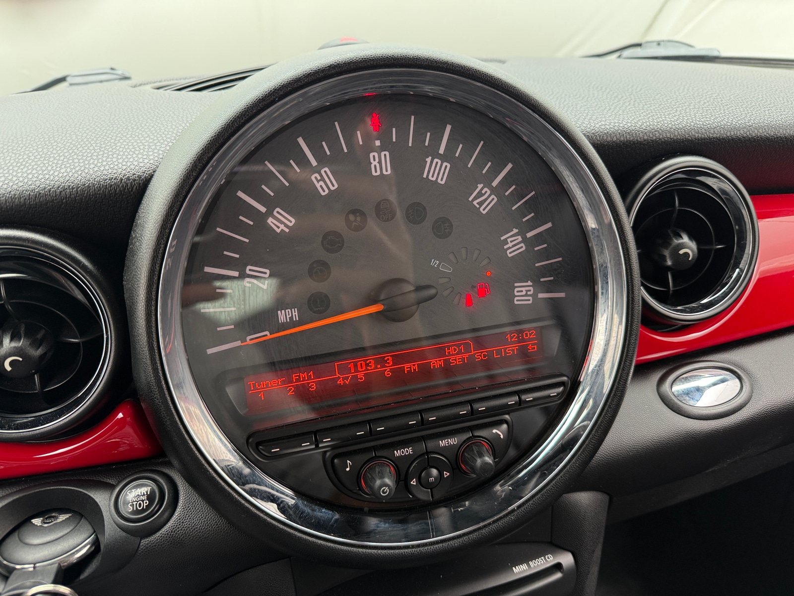 Thumbnail: 2012 MINI Cooper Clubman - 4