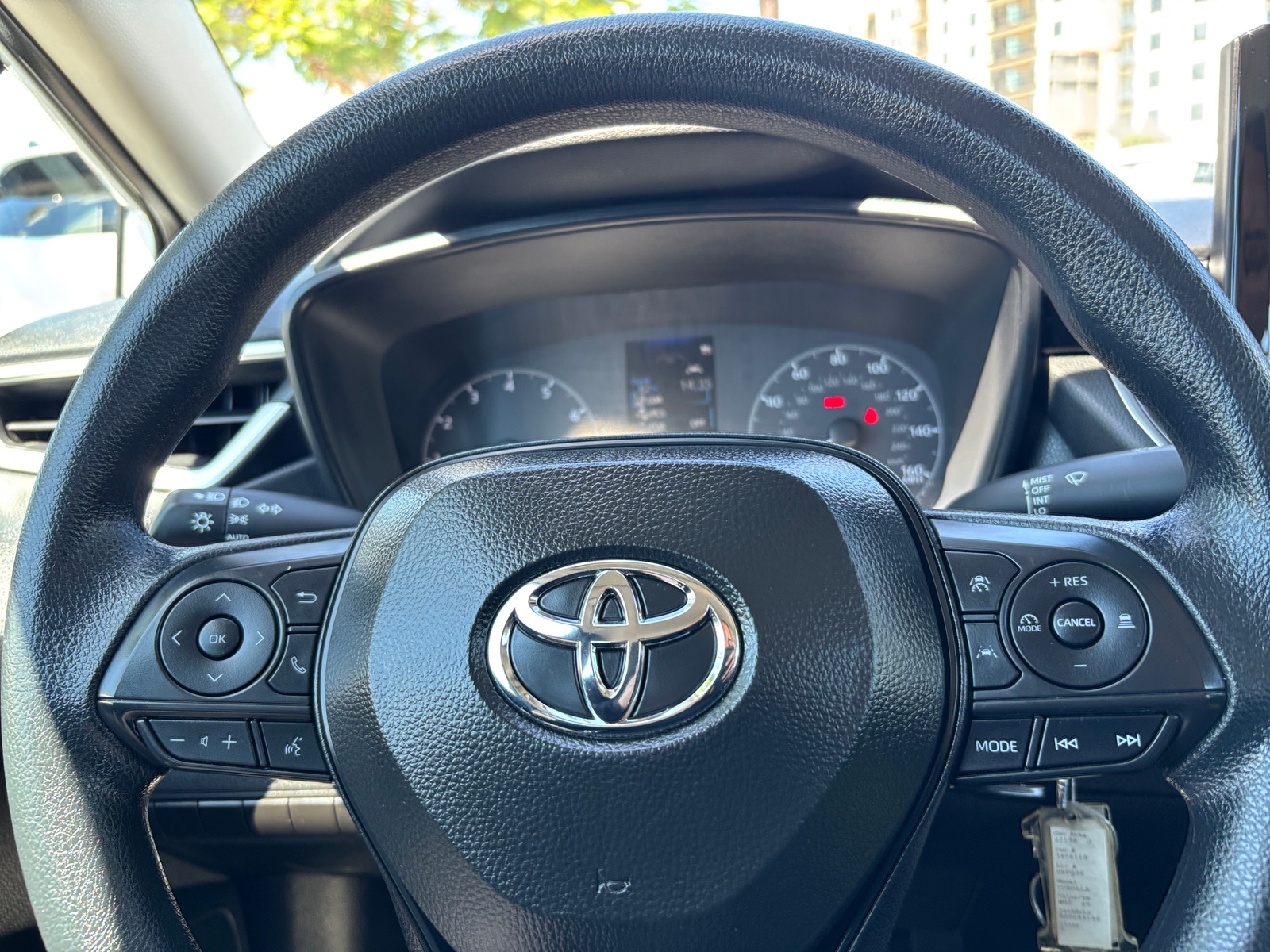 Thumbnail: 2025 Toyota Corolla - 5