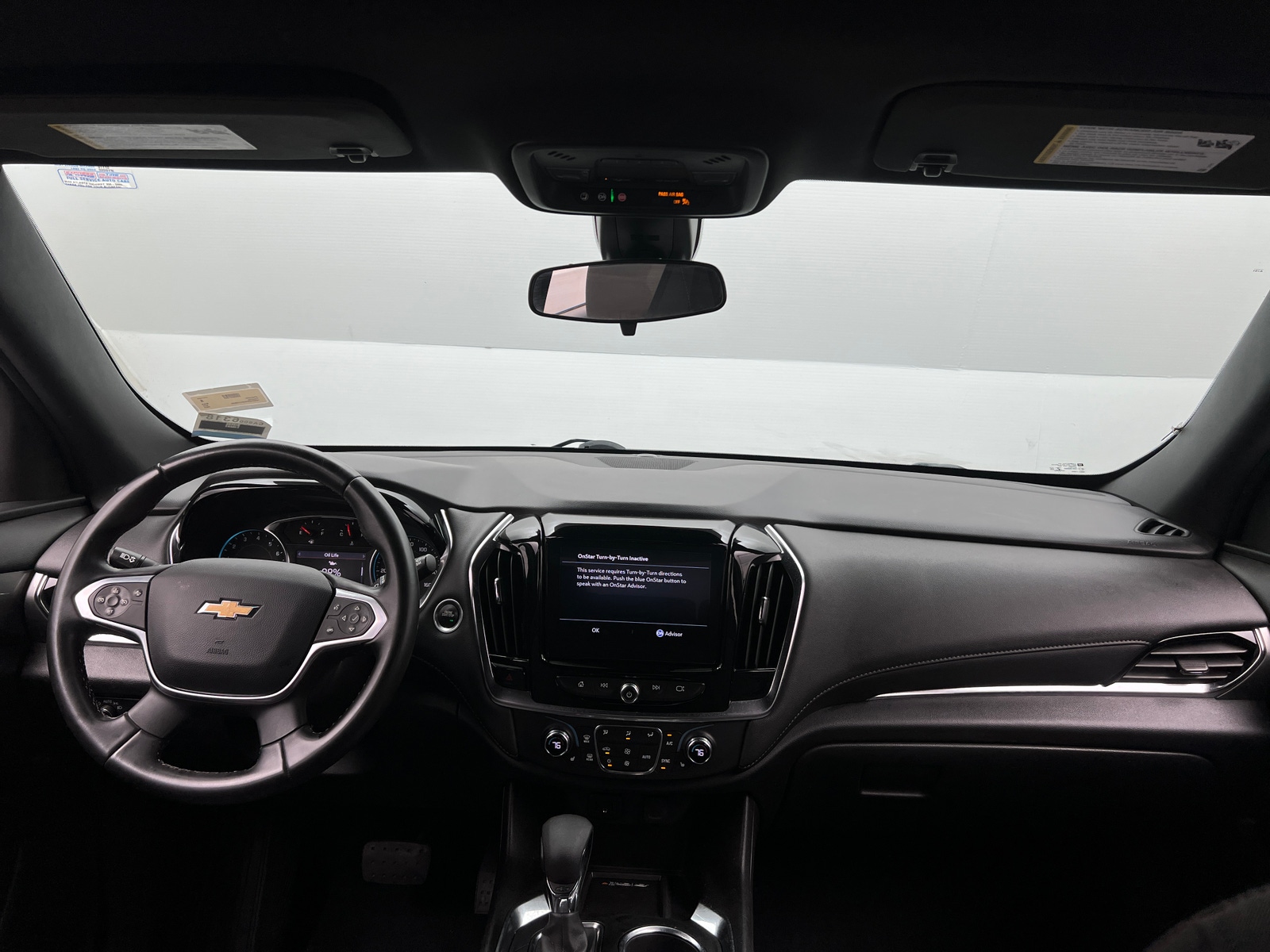 Thumbnail: 2023 Chevrolet Traverse - 3