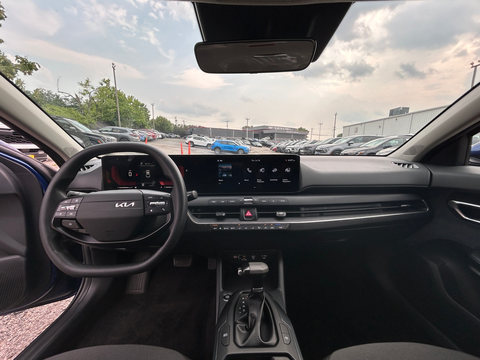 Thumbnail: 2025 Kia K4 - 3