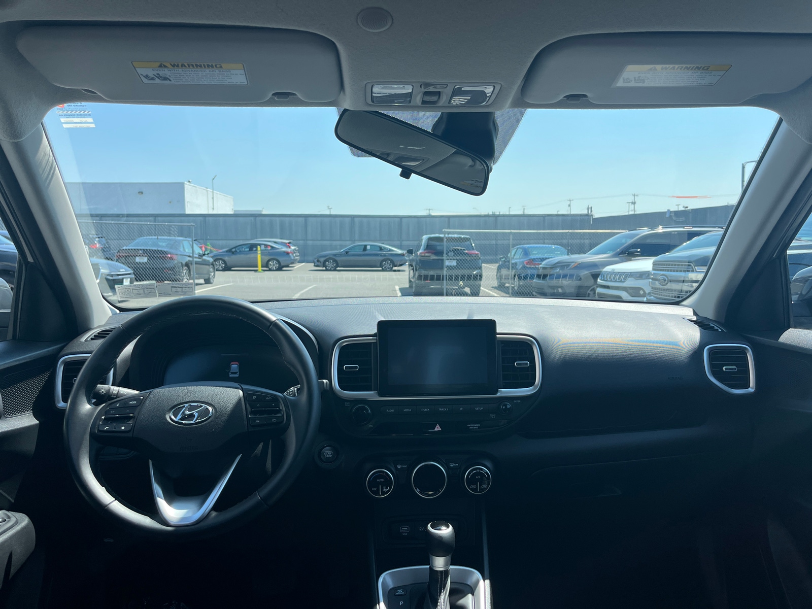 Thumbnail: 2026 Hyundai Venue - 3