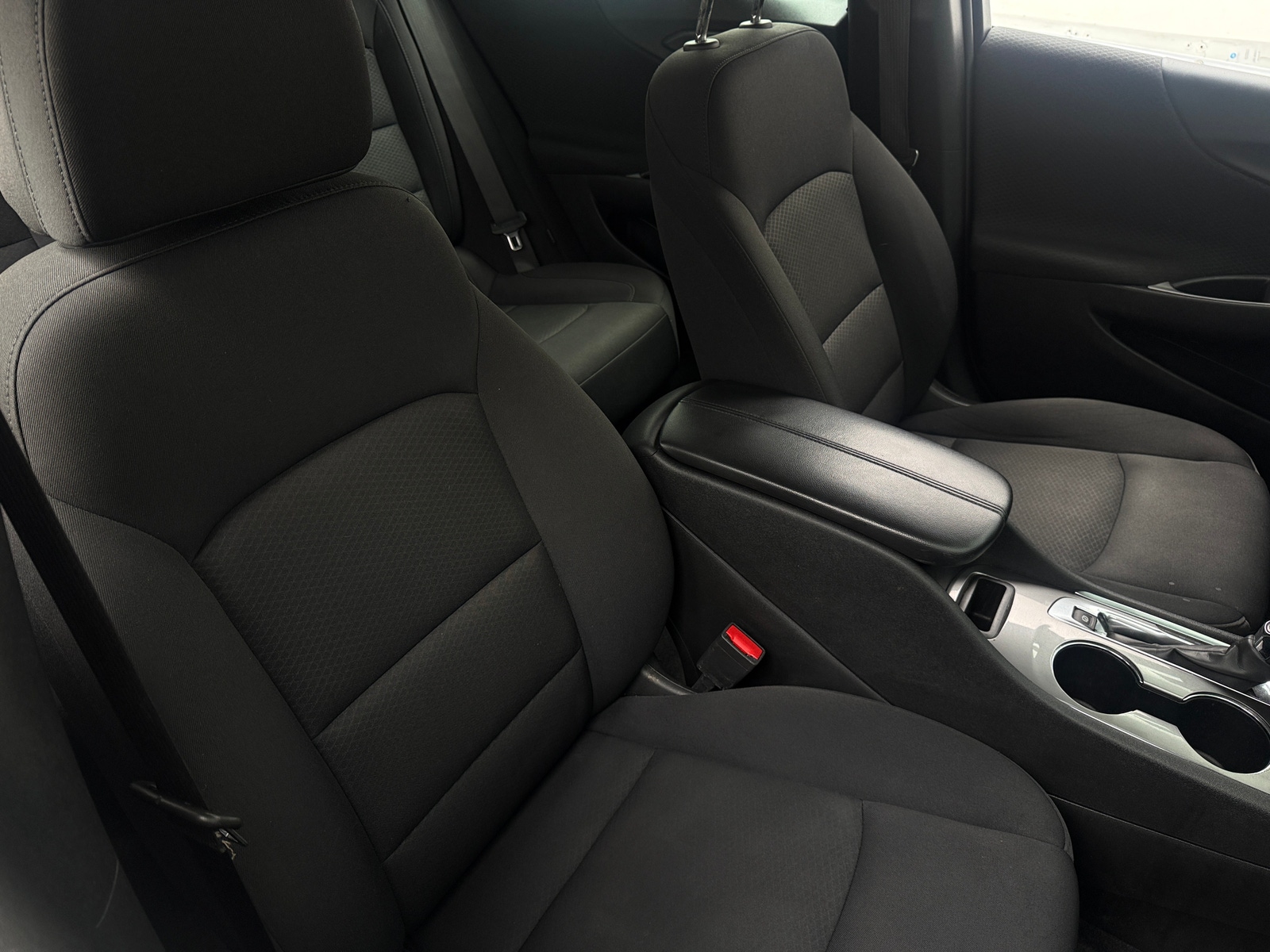 Thumbnail: 2025 Chevrolet Malibu - 2