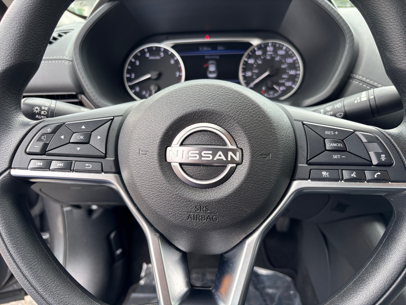 Thumbnail: 2025 Nissan Sentra - 5