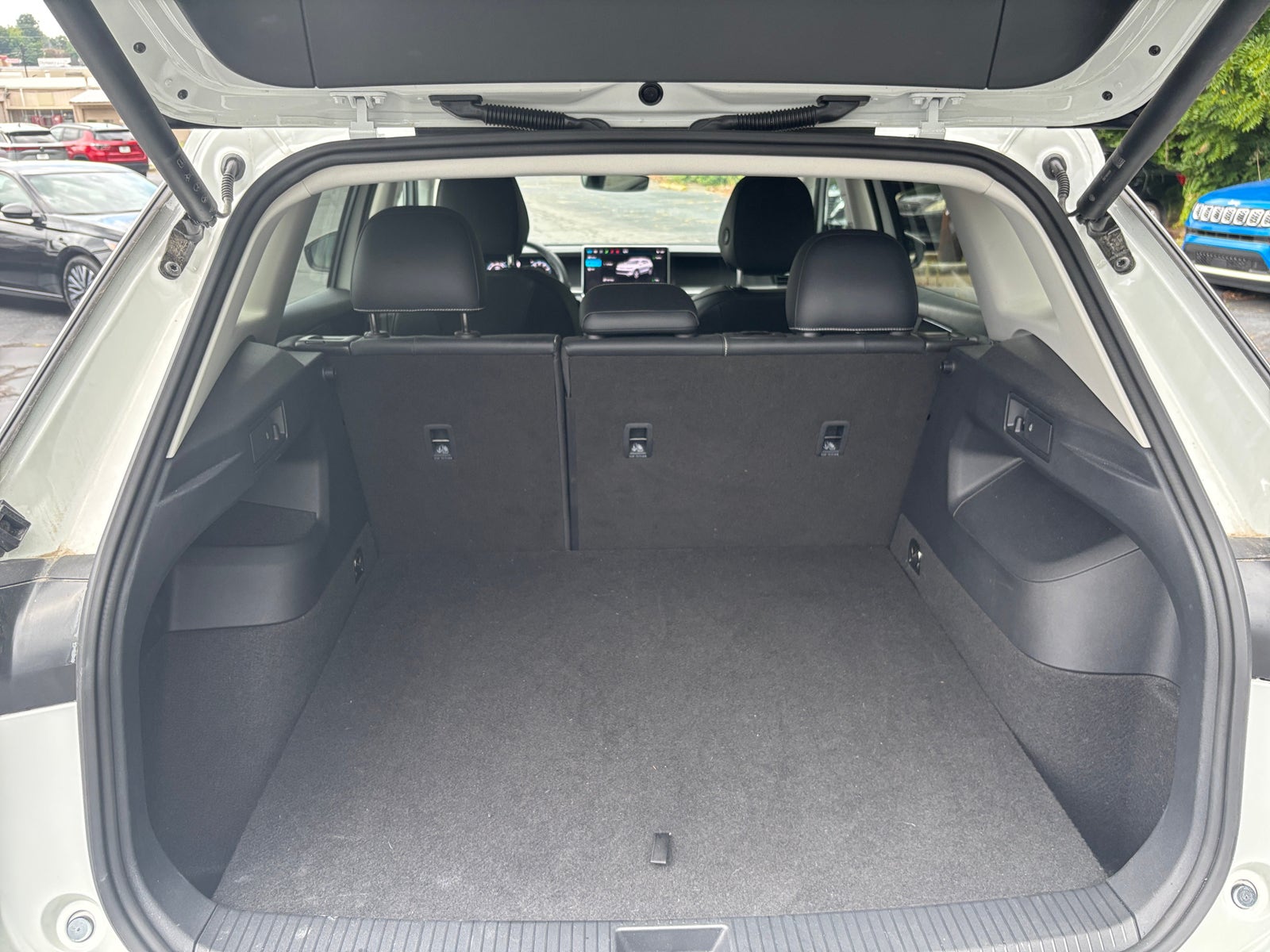 Thumbnail: 2026 Volkswagen Tiguan - 6