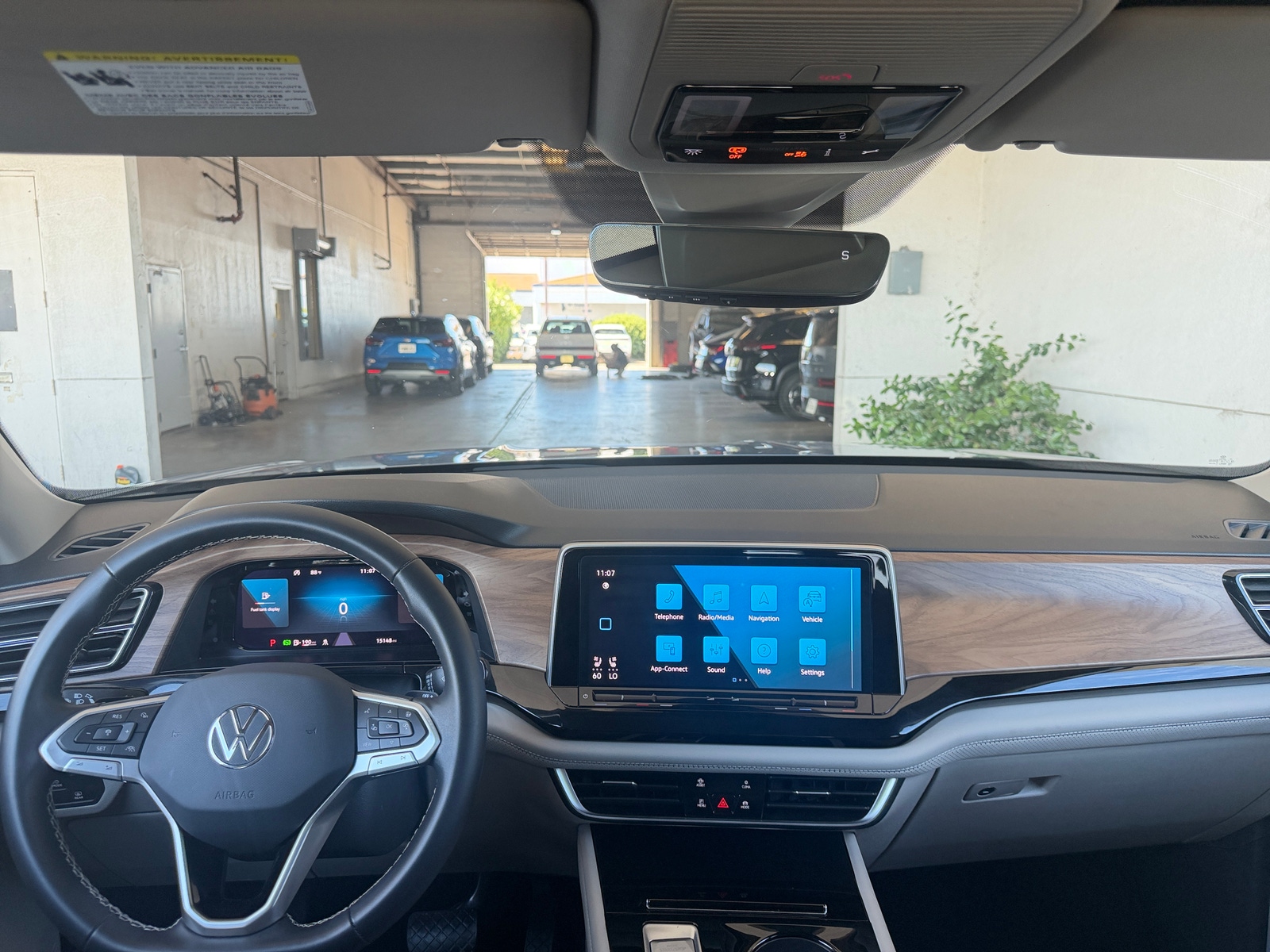 Thumbnail: 2026 Volkswagen Atlas - 3