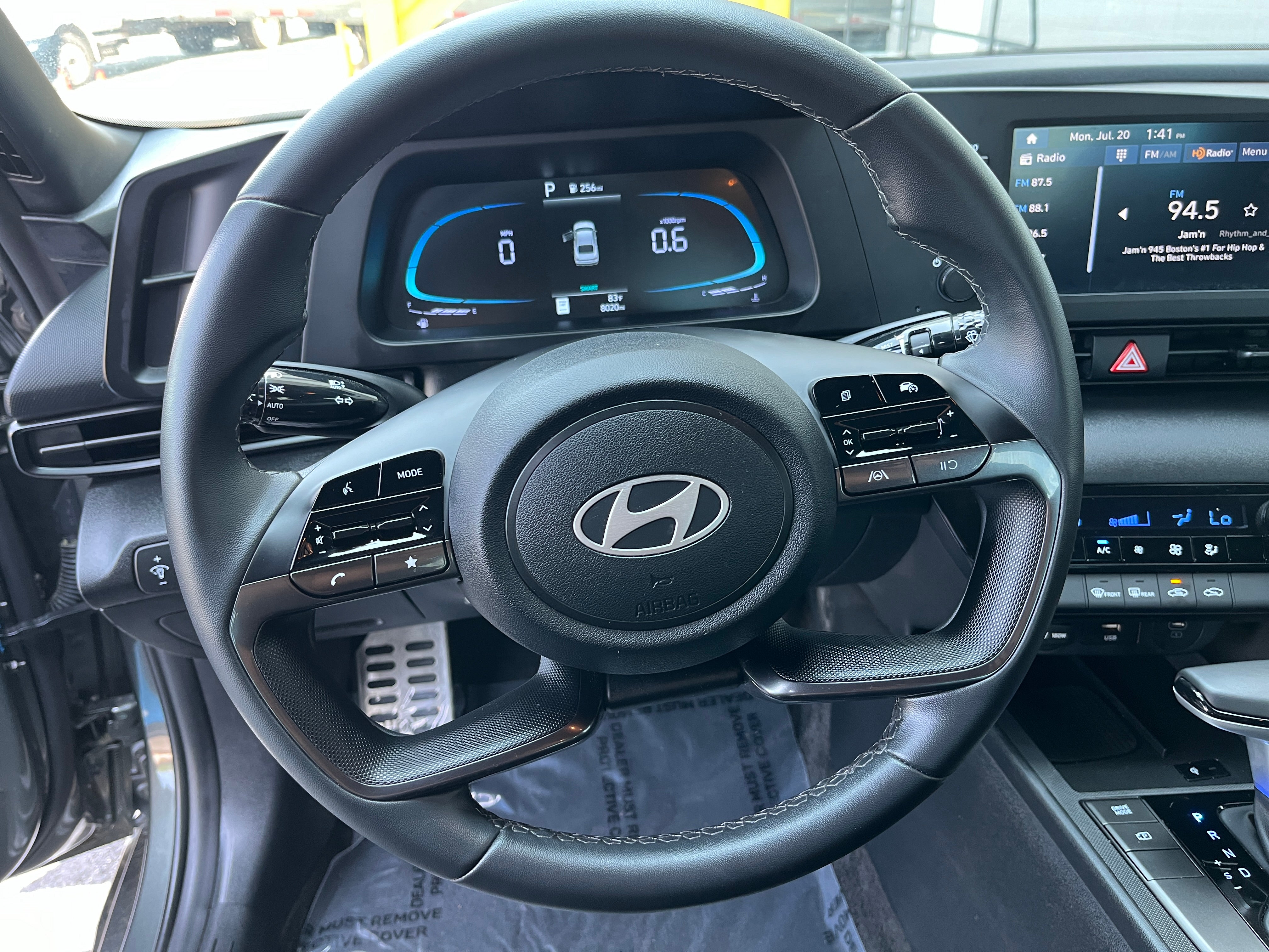 Thumbnail: 2026 Hyundai Elantra - 4