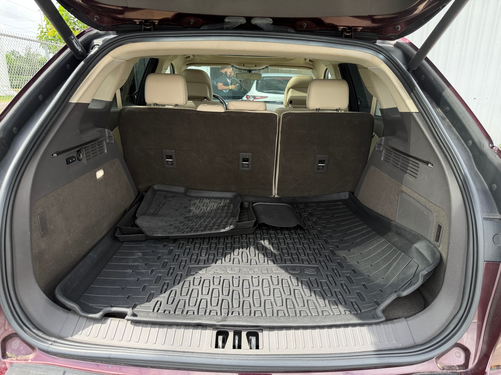 Thumbnail: 2019 Lincoln Nautilus - 6