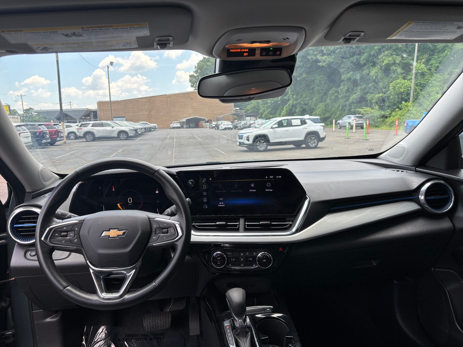 Thumbnail: 2025 Chevrolet Trax - 3