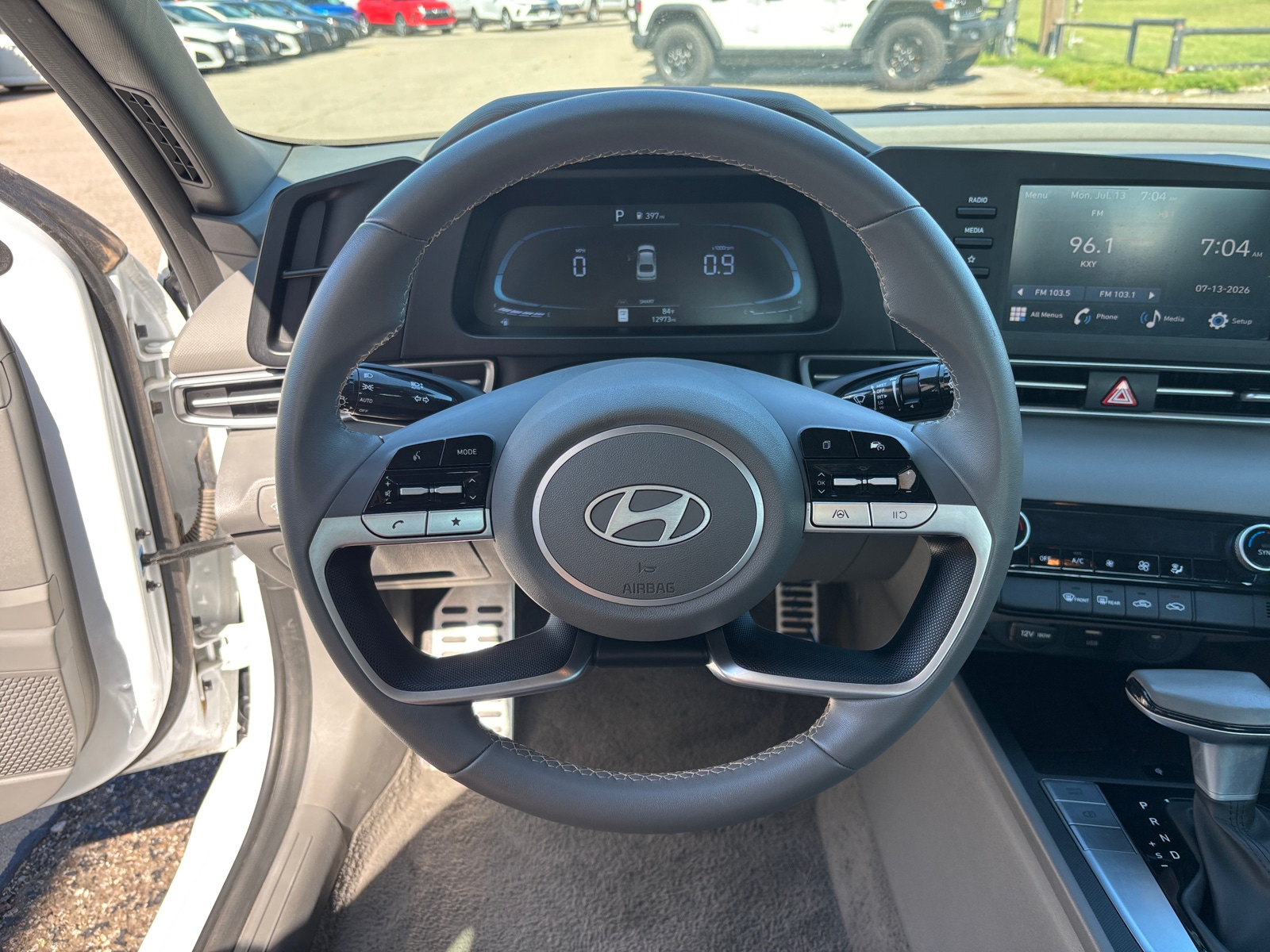 Thumbnail: 2026 Hyundai Elantra - 4