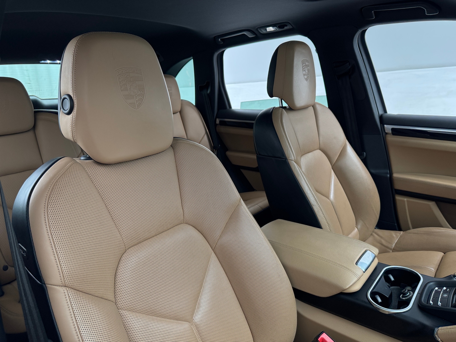 Thumbnail: 2018 Porsche Cayenne - 2