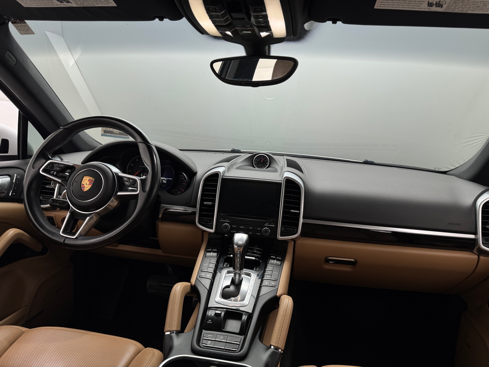 Thumbnail: 2018 Porsche Cayenne - 3