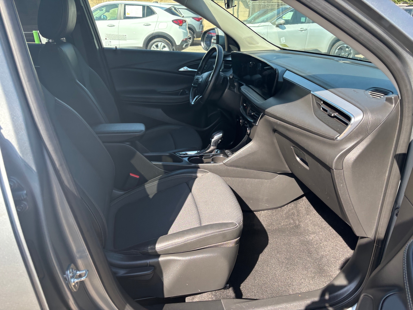 Thumbnail: 2025 Buick Encore GX - 2