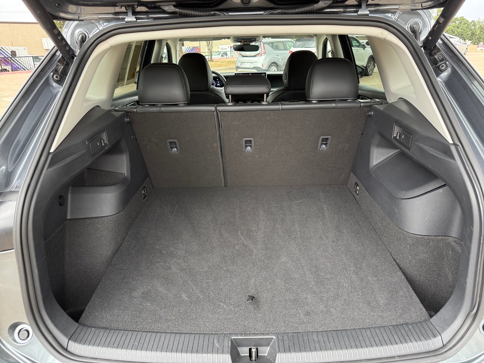 Thumbnail: 2026 Volkswagen Tiguan - 6