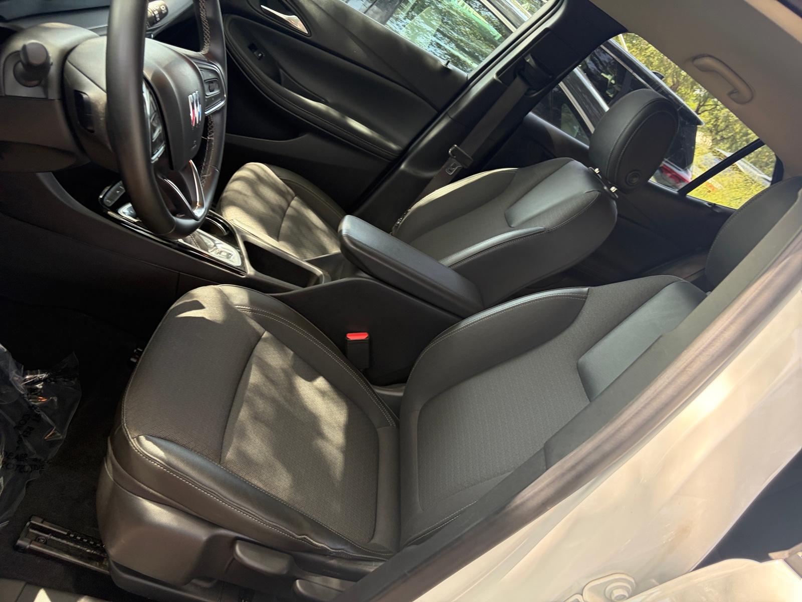 Thumbnail: 2025 Buick Encore GX - 2