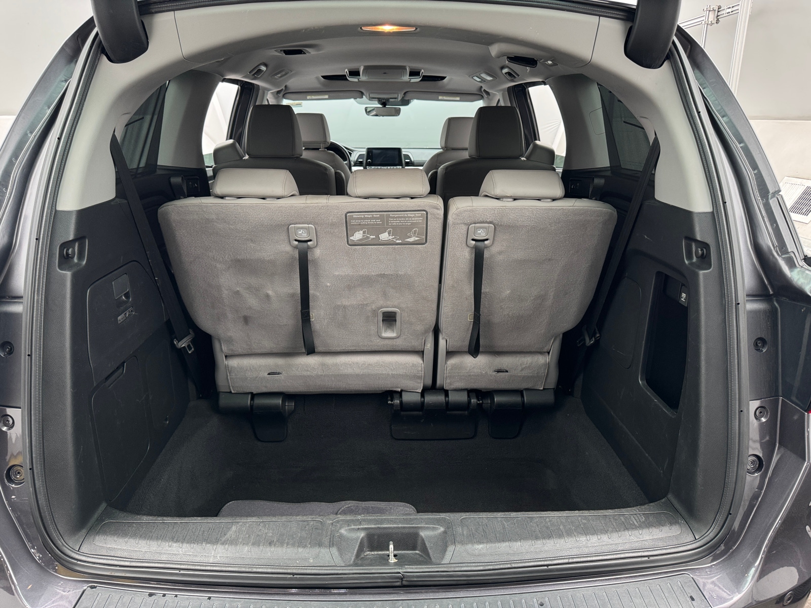 Thumbnail: 2018 Honda Odyssey - 6