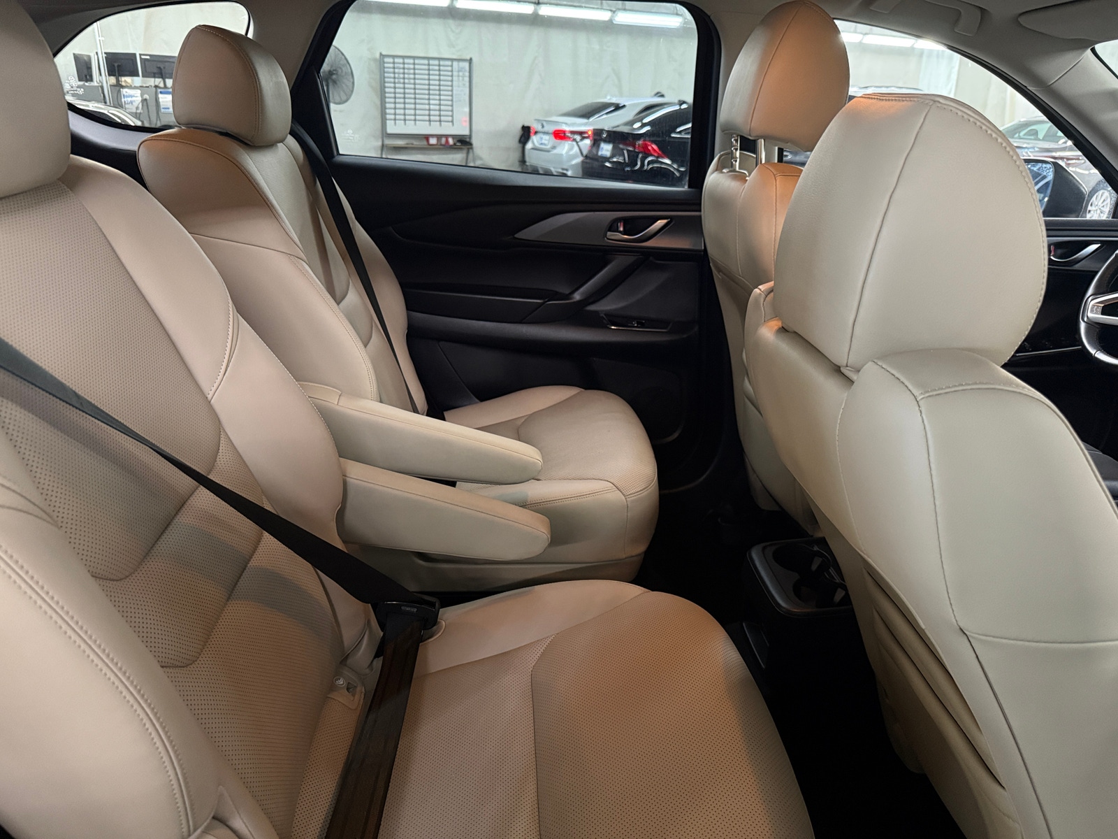 Thumbnail: 2023 Mazda CX-9 - 5
