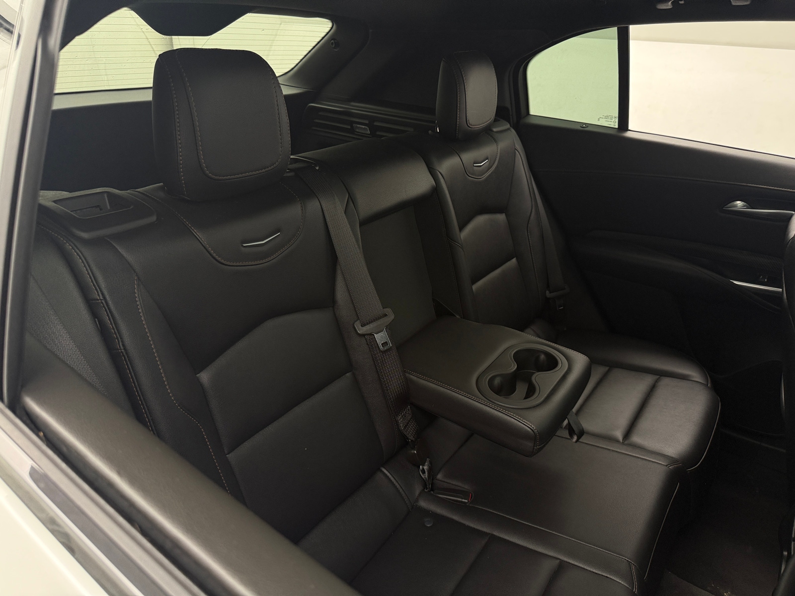 Thumbnail: 2023 Cadillac XT4 - 5