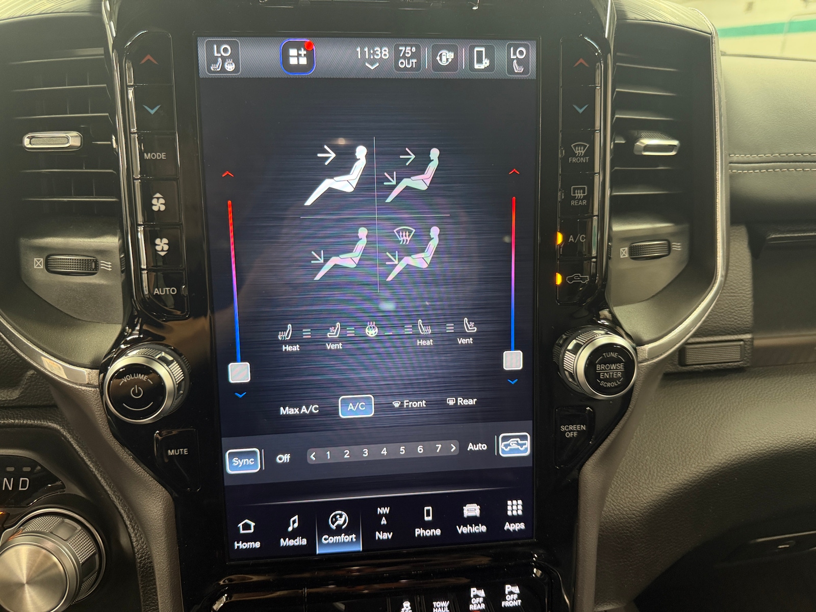 Thumbnail: 2023 RAM 1500 - 3