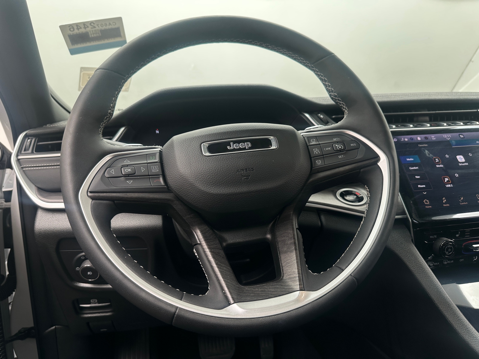 Thumbnail: 2024 Jeep Grand Cherokee - 4