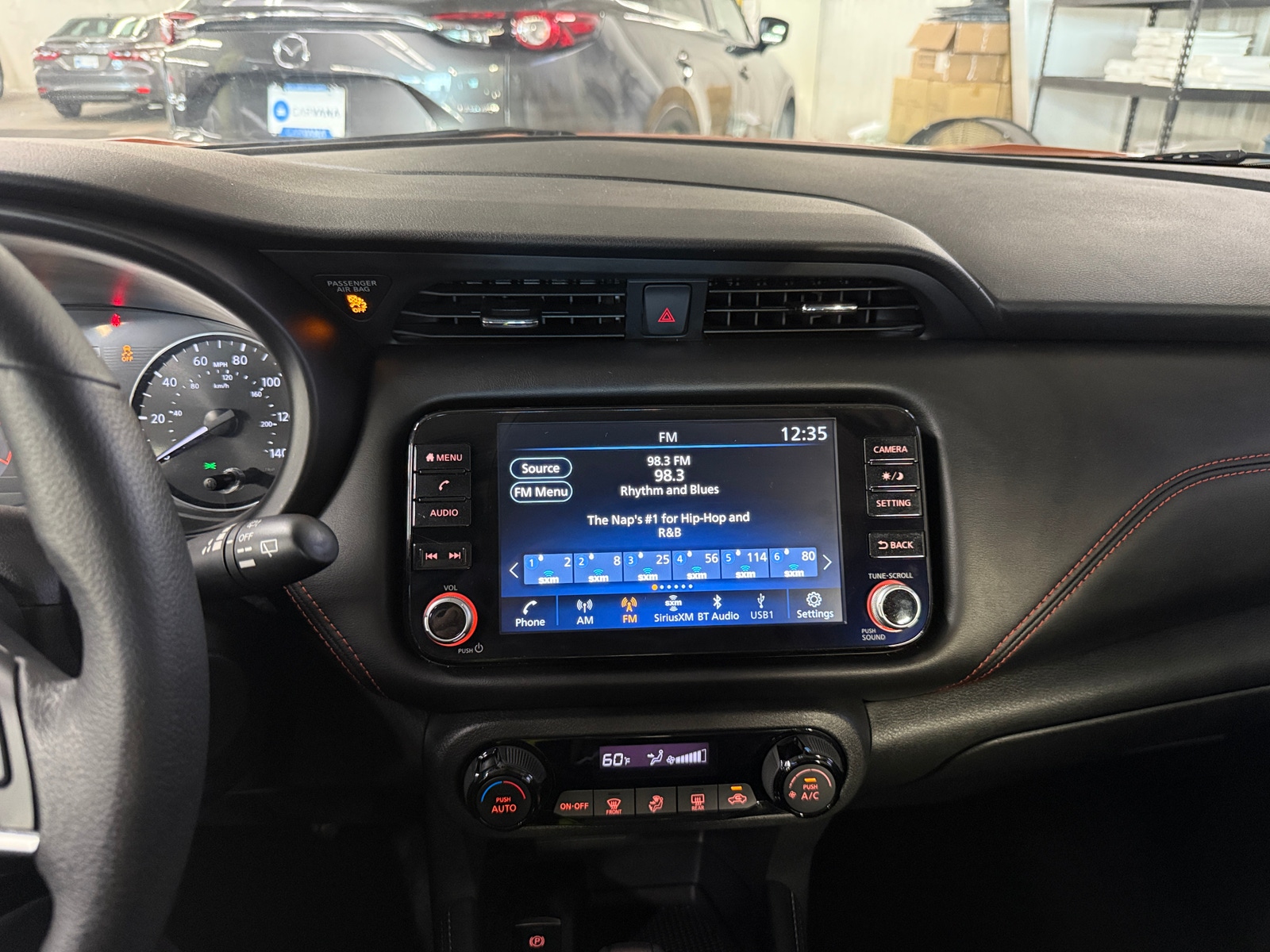 Thumbnail: 2023 Nissan Kicks - 4