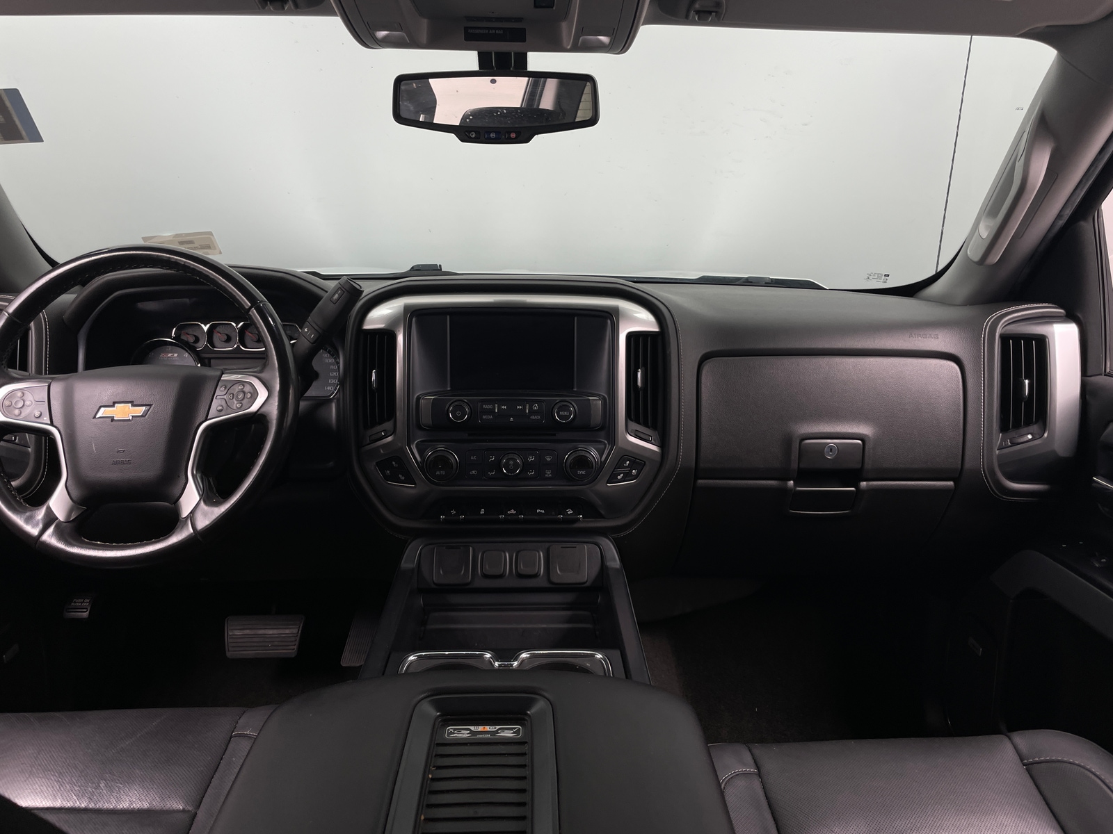 Thumbnail: 2018 Chevrolet Silverado 1500 - 2