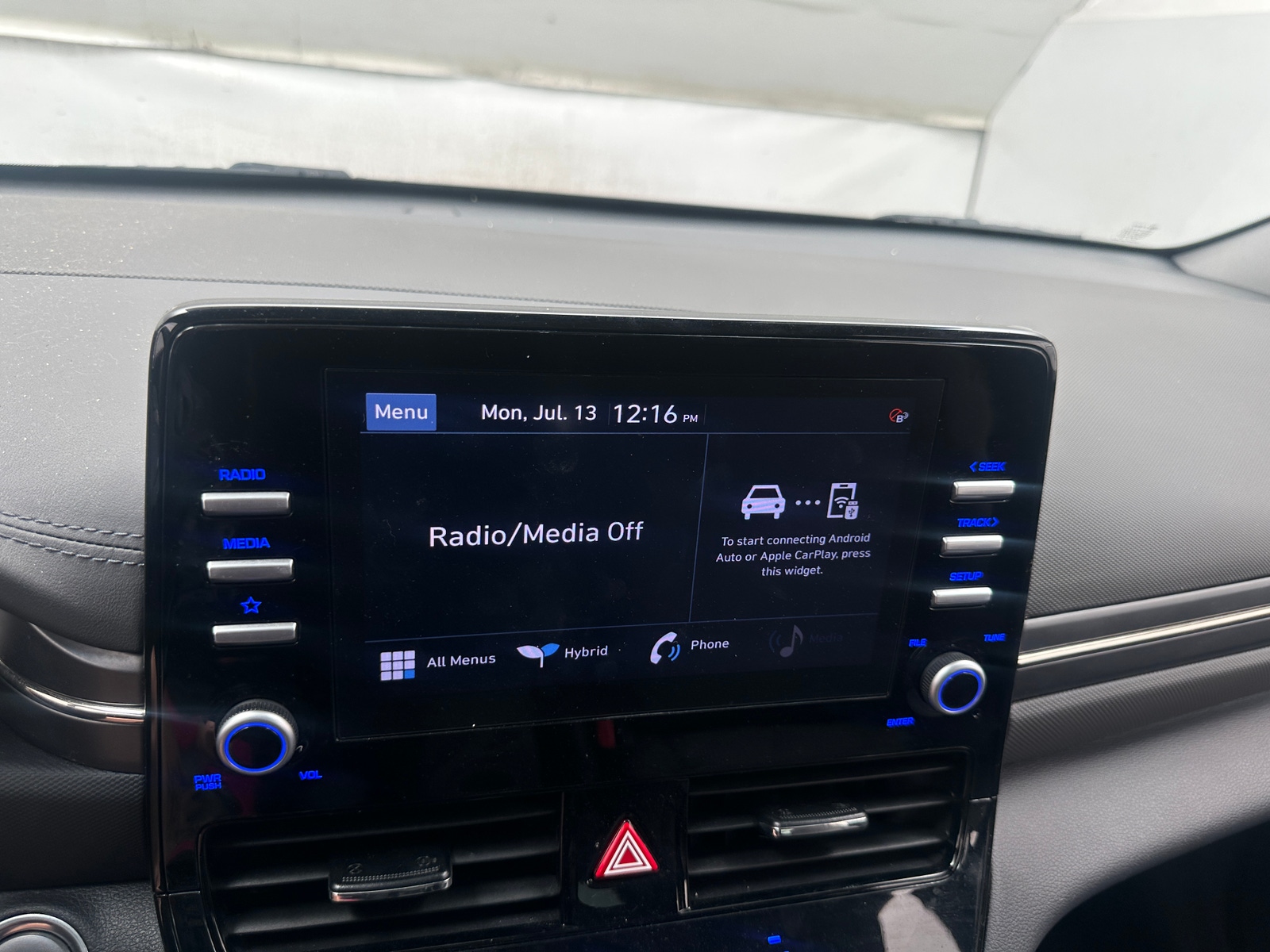 Thumbnail: 2022 Hyundai Ioniq - 4
