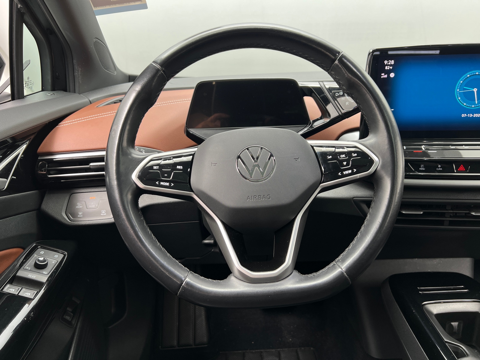 Thumbnail: 2021 Volkswagen ID.4 - 4