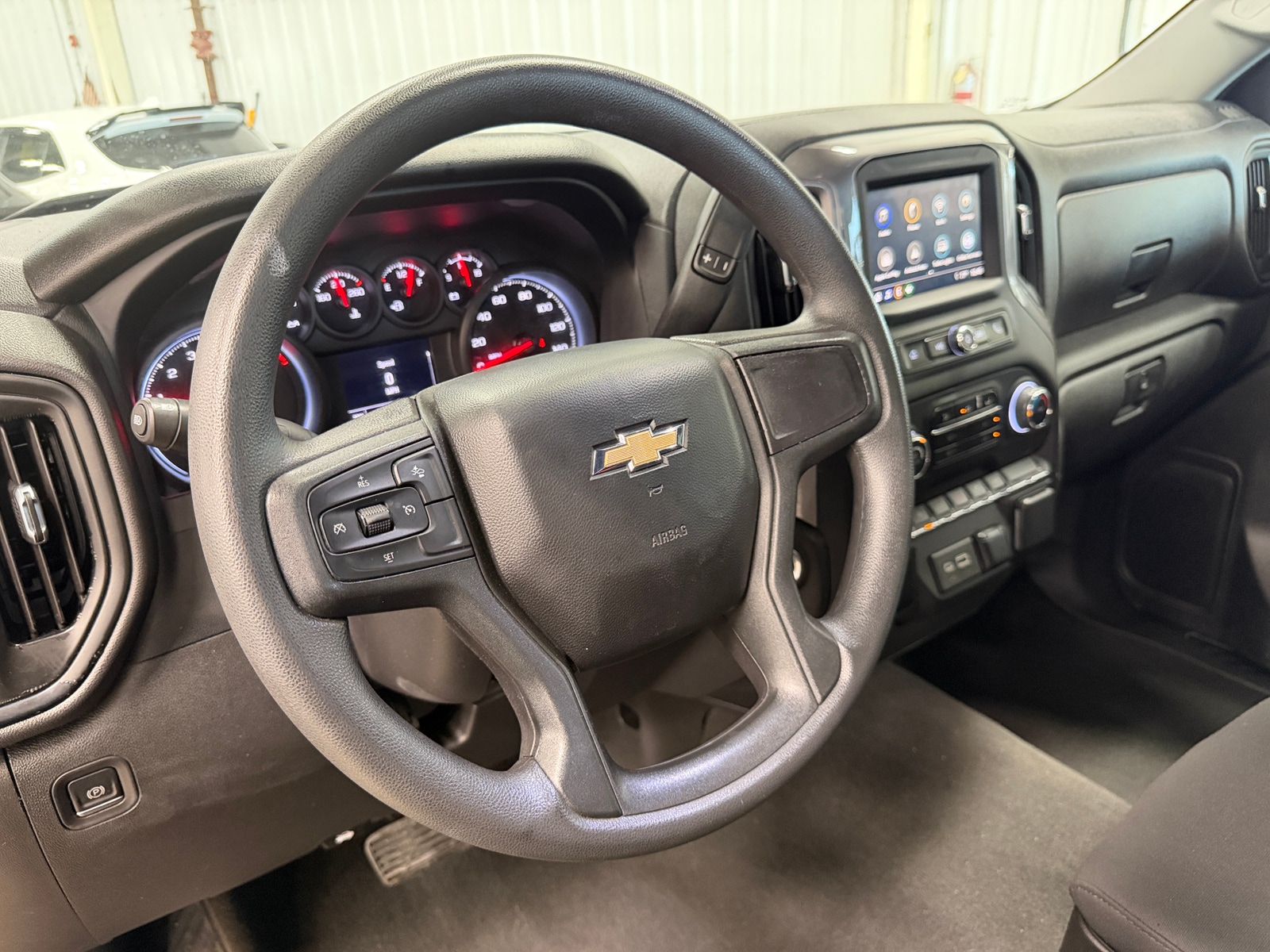 Thumbnail: 2022 Chevrolet Silverado 1500 - 5