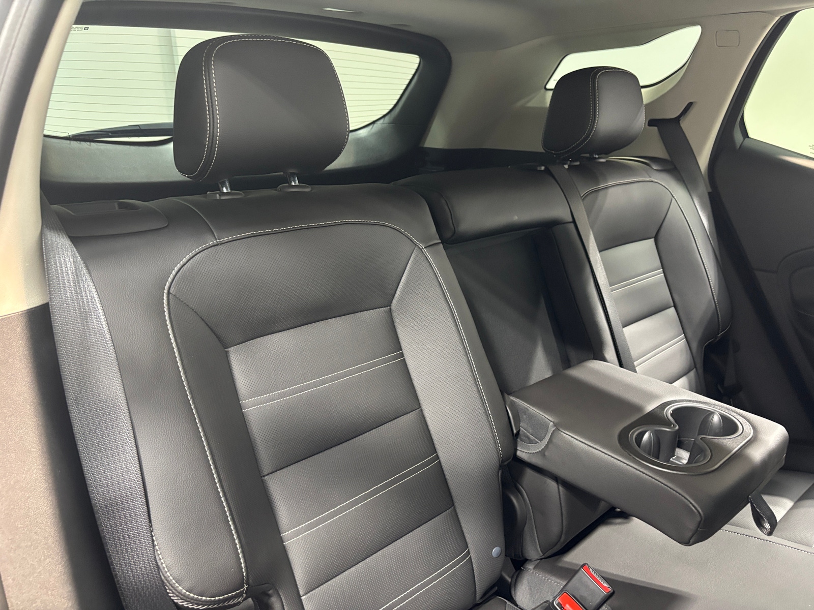 Thumbnail: 2024 GMC Terrain - 5
