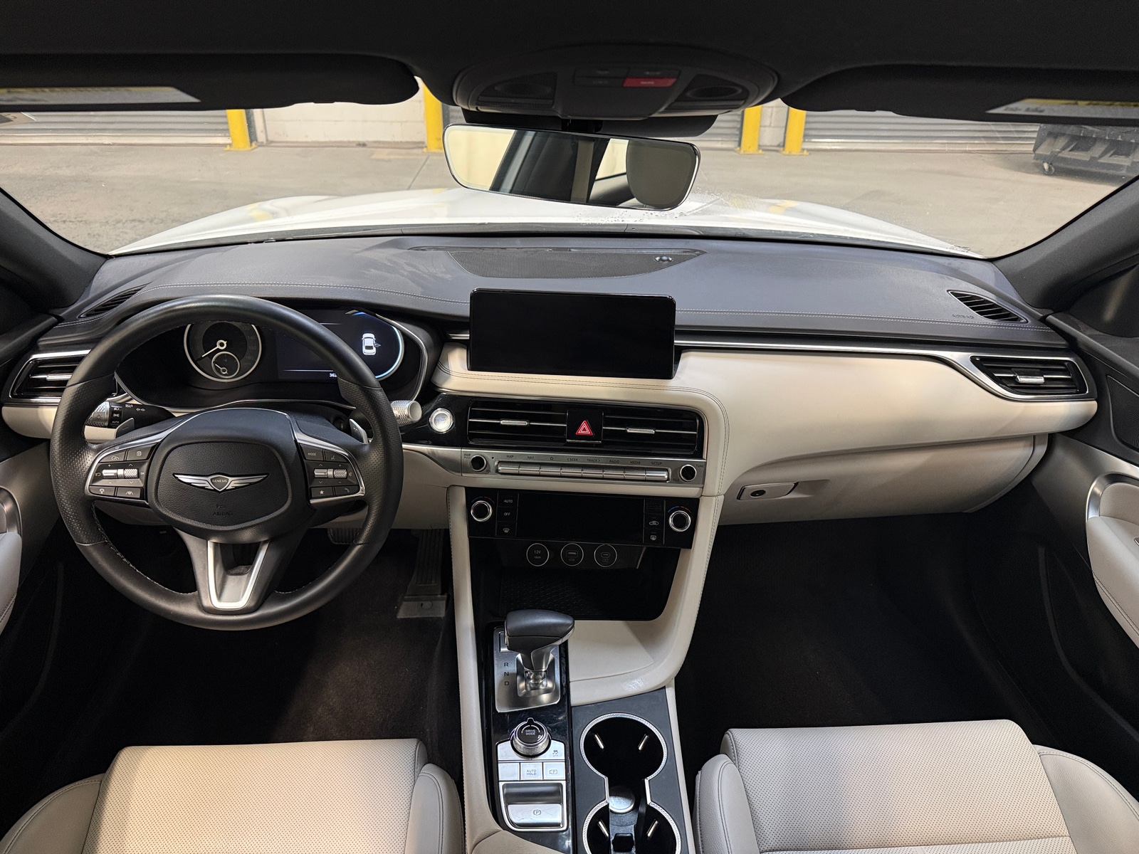 Thumbnail: 2025 Genesis G70 - 3