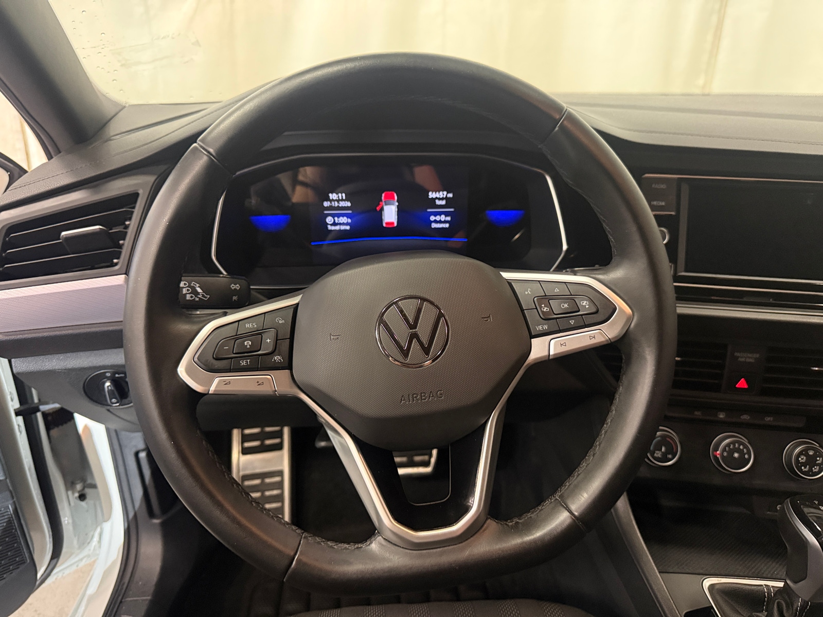 Thumbnail: 2023 Volkswagen Jetta - 5