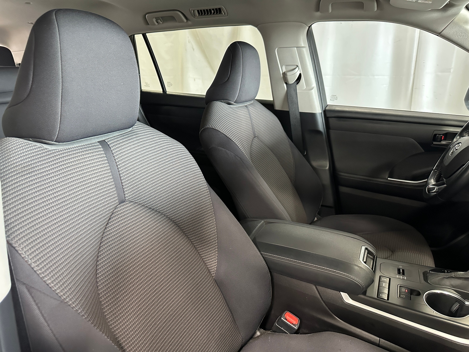 Thumbnail: 2021 Toyota Highlander - 2