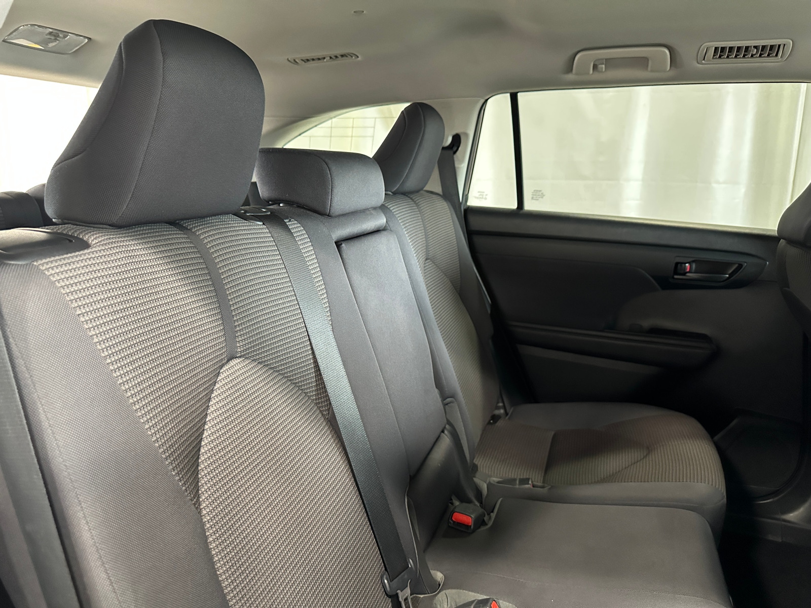 Thumbnail: 2021 Toyota Highlander - 6