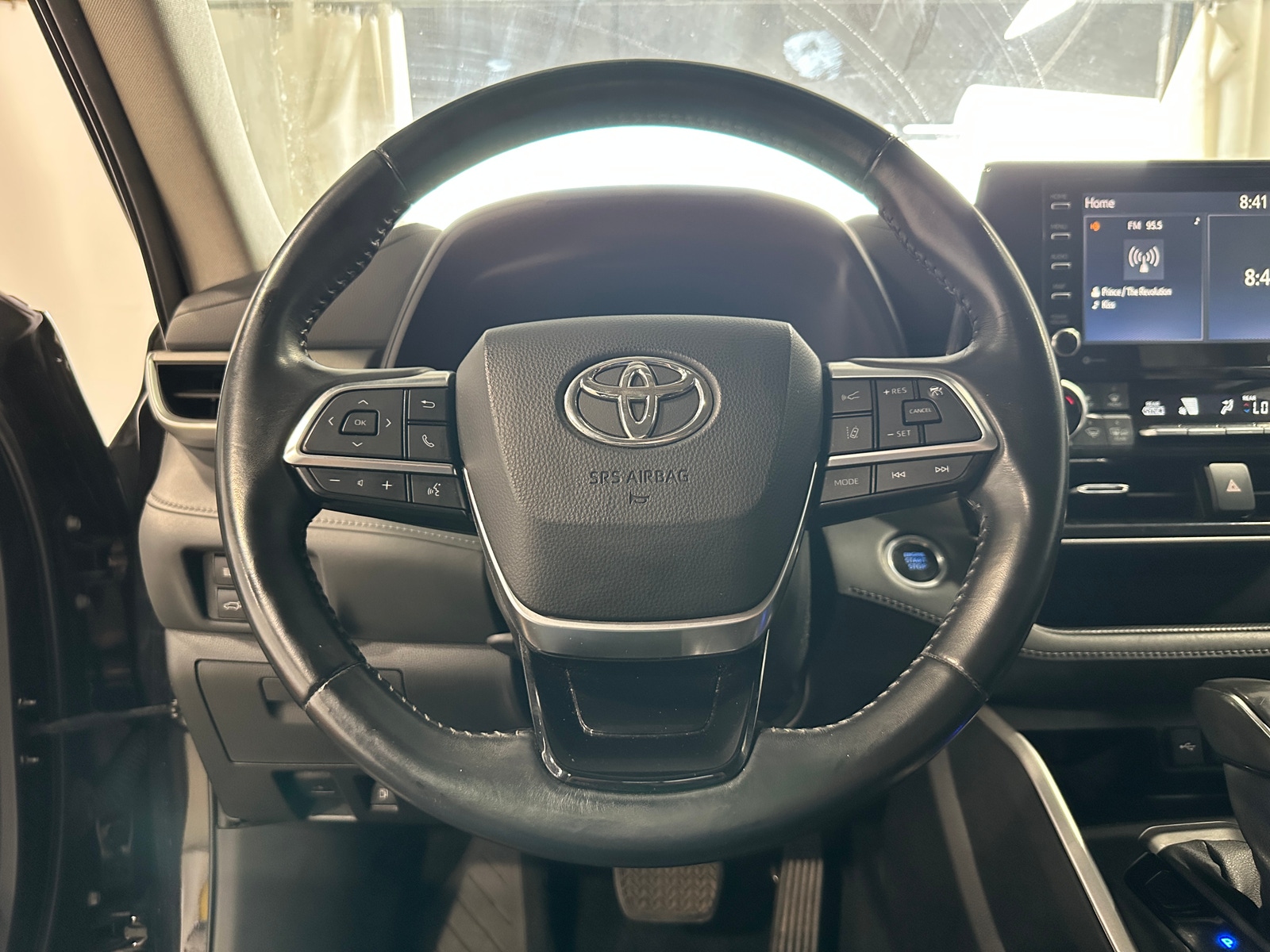 Thumbnail: 2021 Toyota Highlander - 5