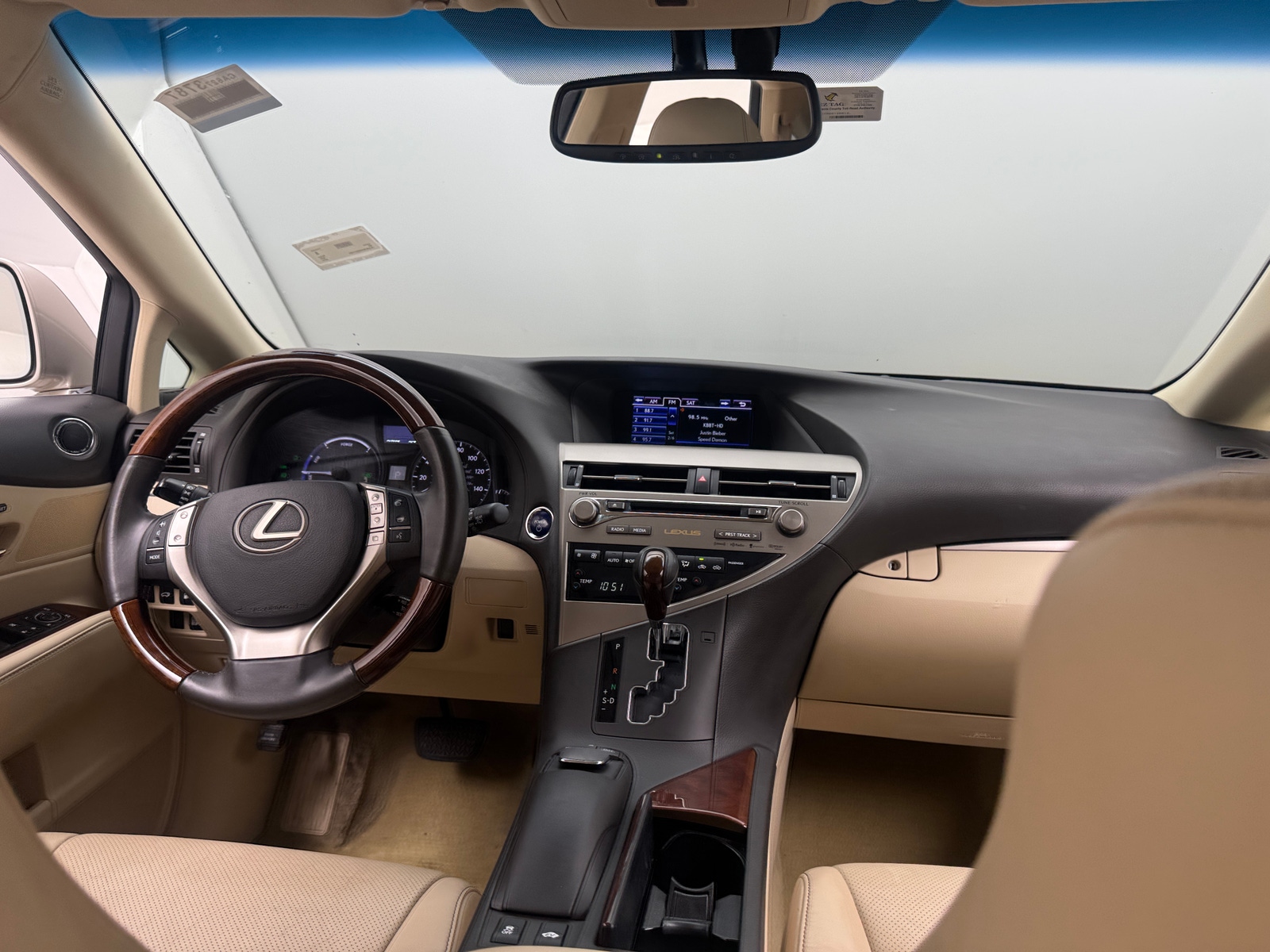 Thumbnail: 2013 Lexus RX - 3