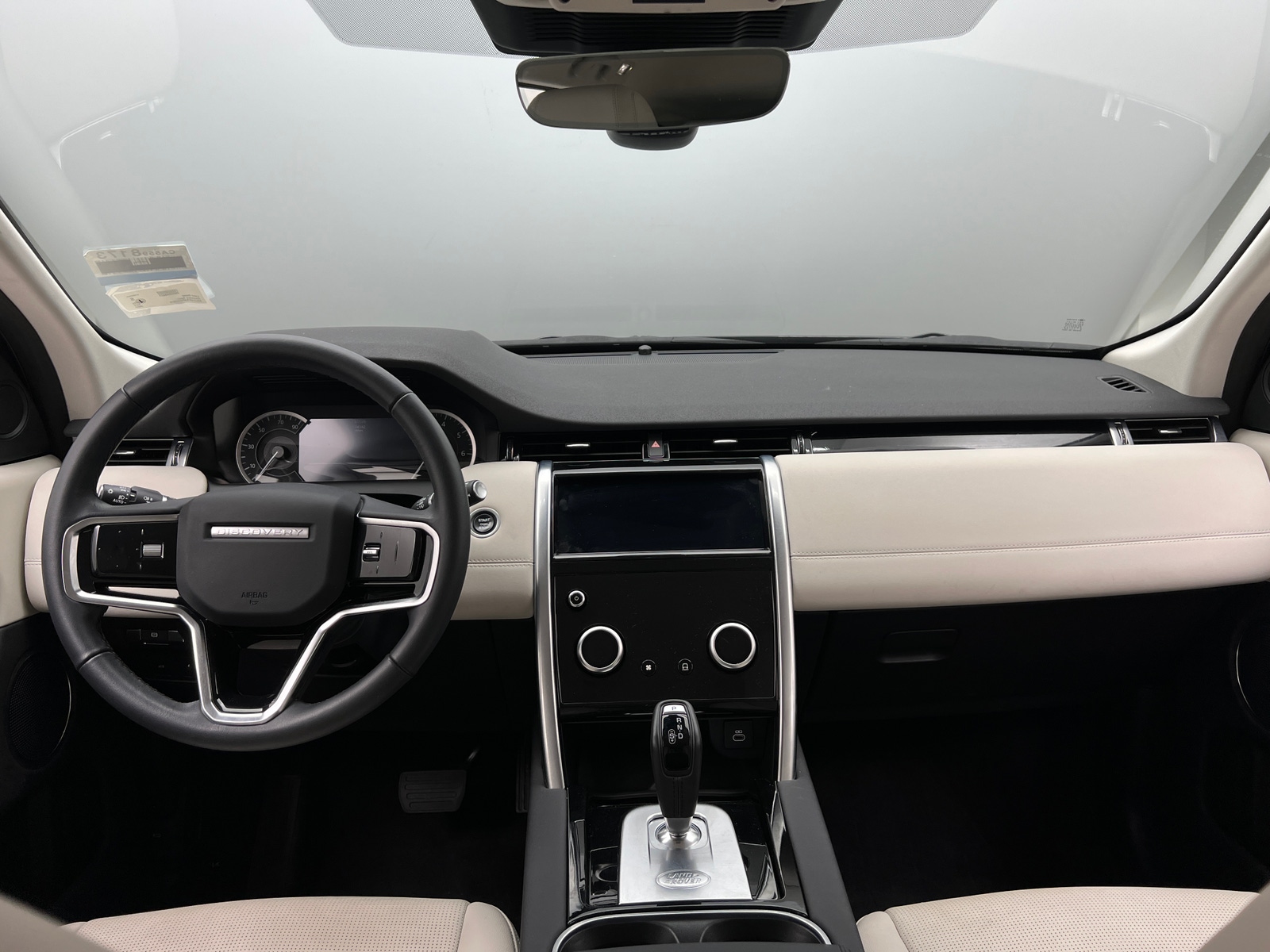 Thumbnail: 2023 Land Rover Discovery Sport - 2