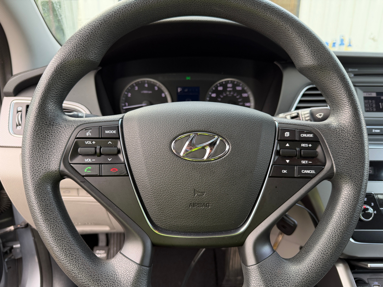 Thumbnail: 2017 Hyundai Sonata - 5