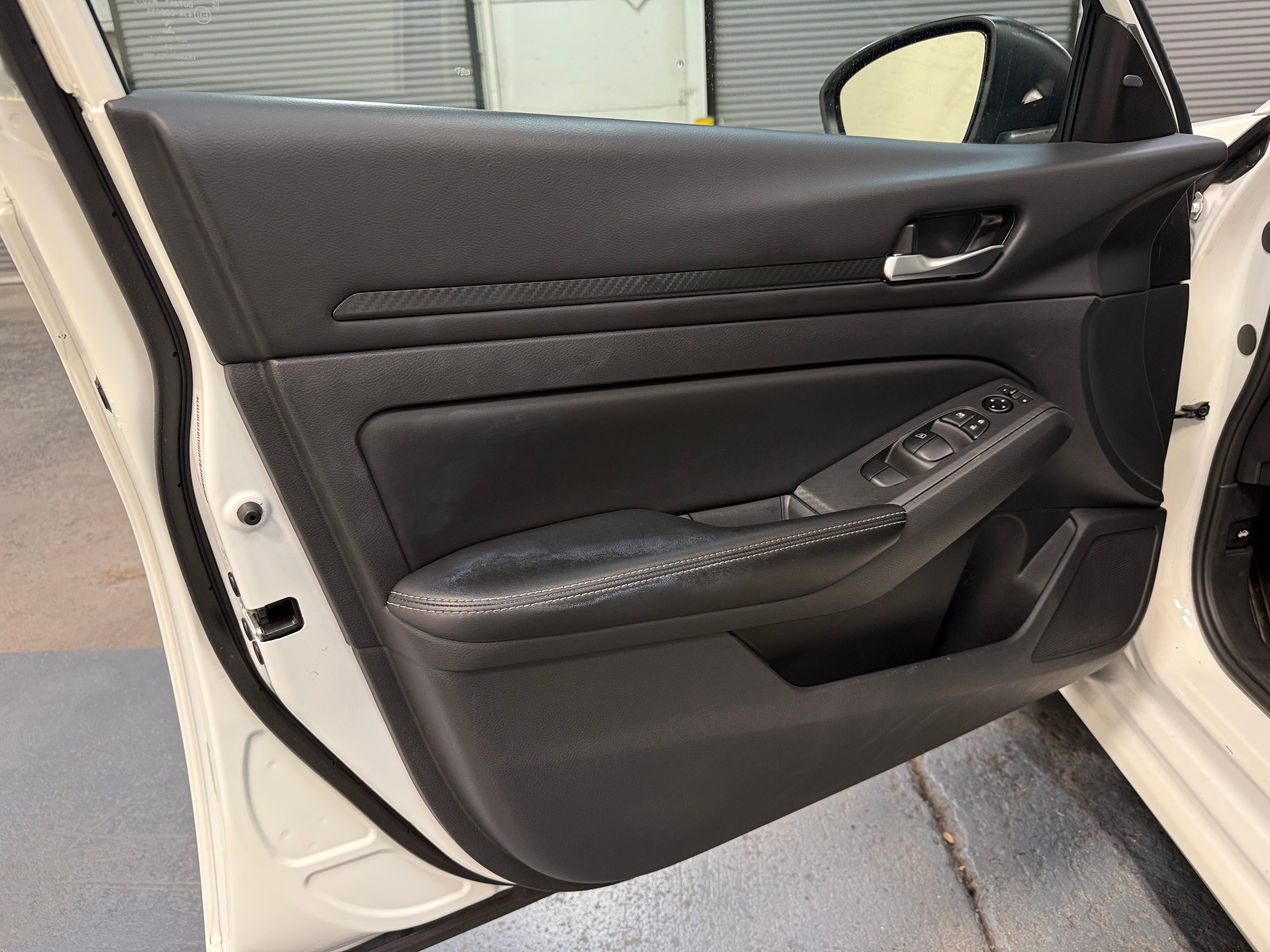 2025 Nissan Altima SV - Photo 2