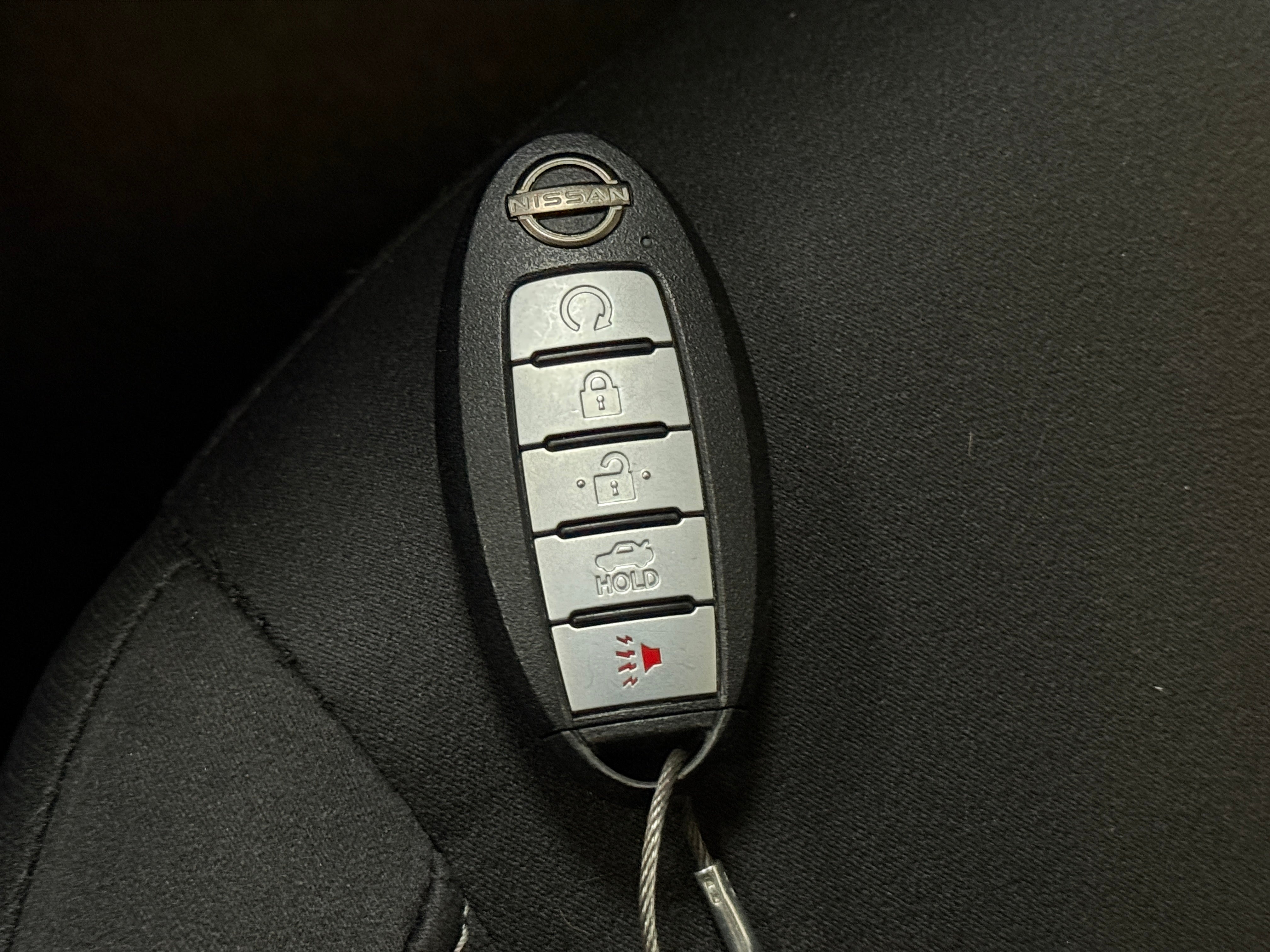 2025 Nissan Altima SV - Photo 11