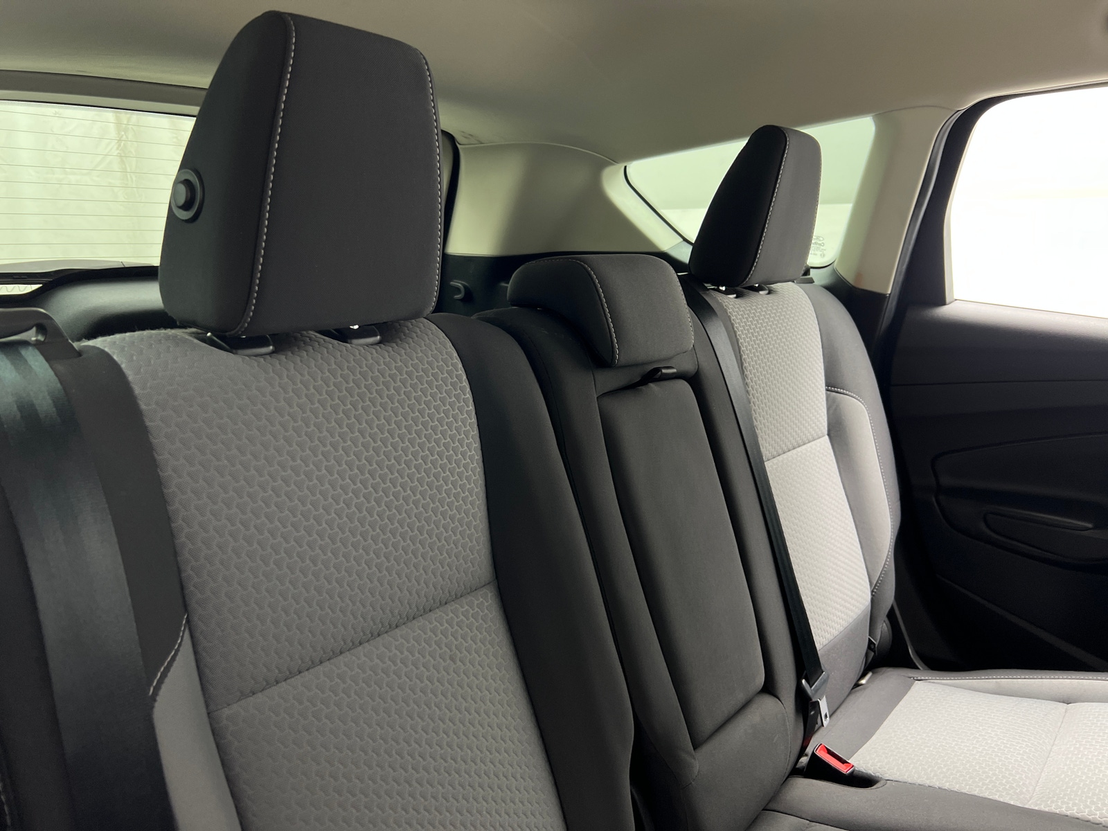 Thumbnail: 2019 Ford Escape - 6