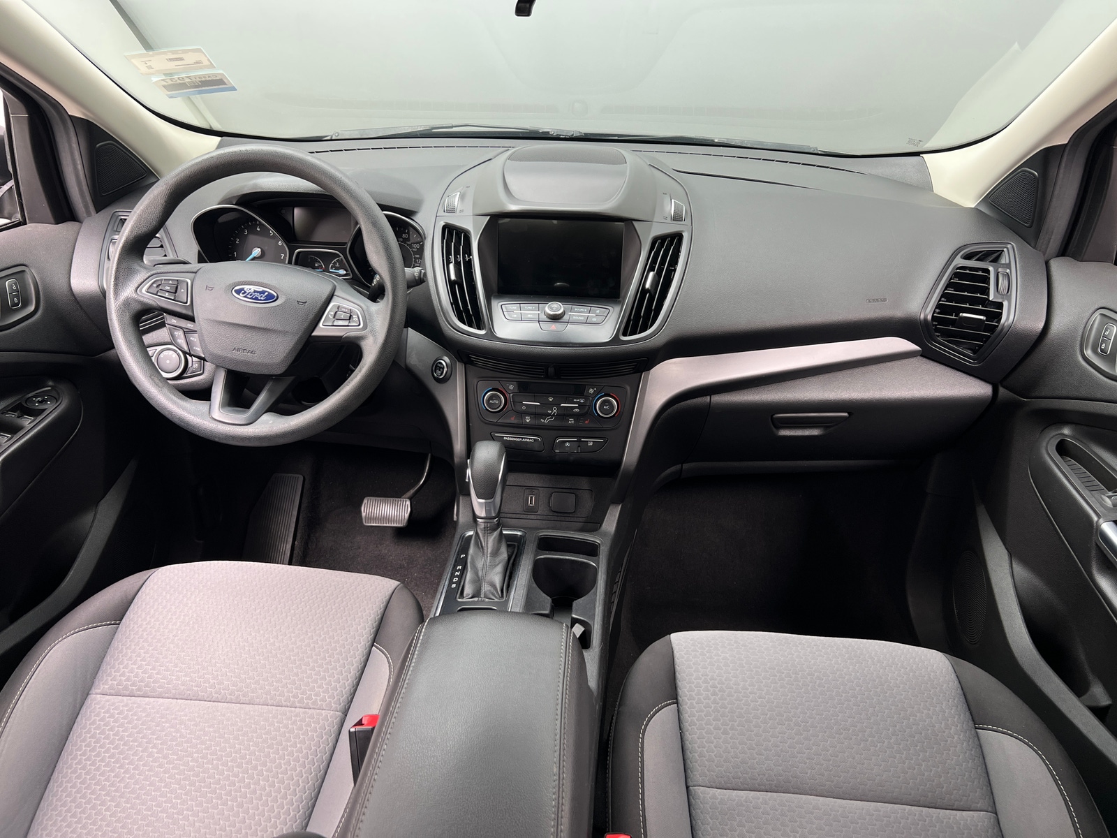 Thumbnail: 2019 Ford Escape - 3