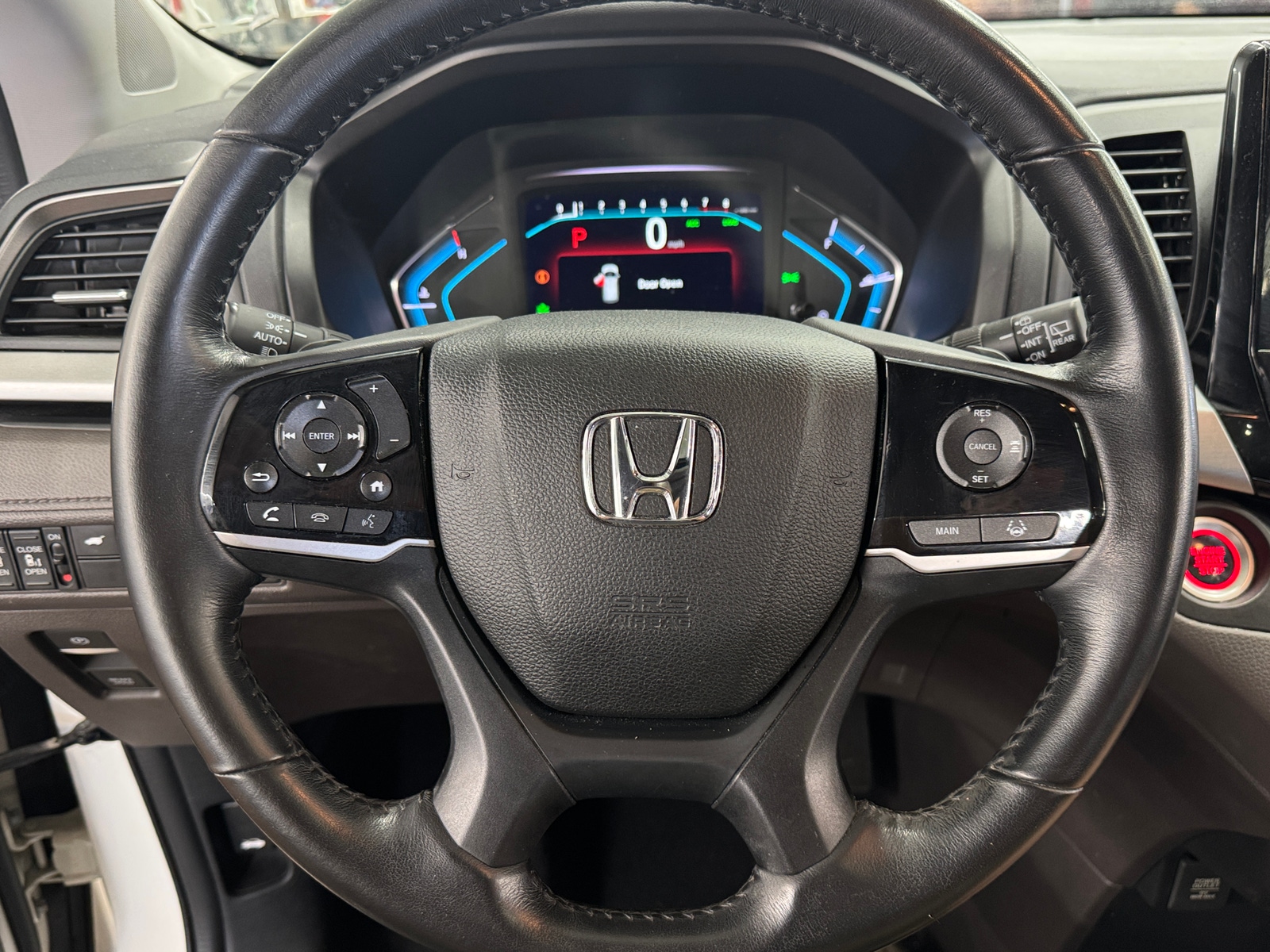 Thumbnail: 2019 Honda Odyssey - 4