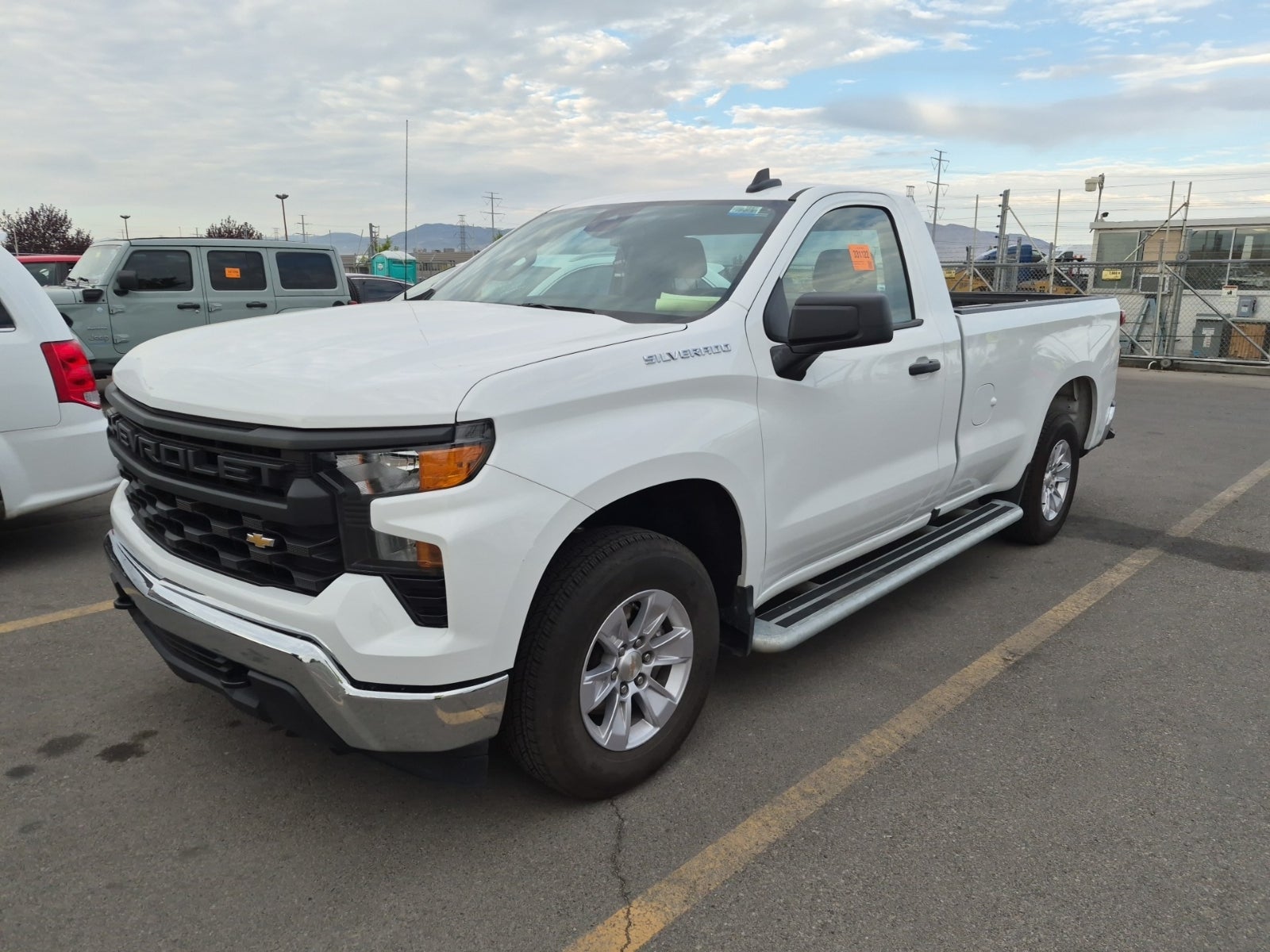 2025 Chevrolet Silverado 1500 2WD Reg Cab 140" Work Truck